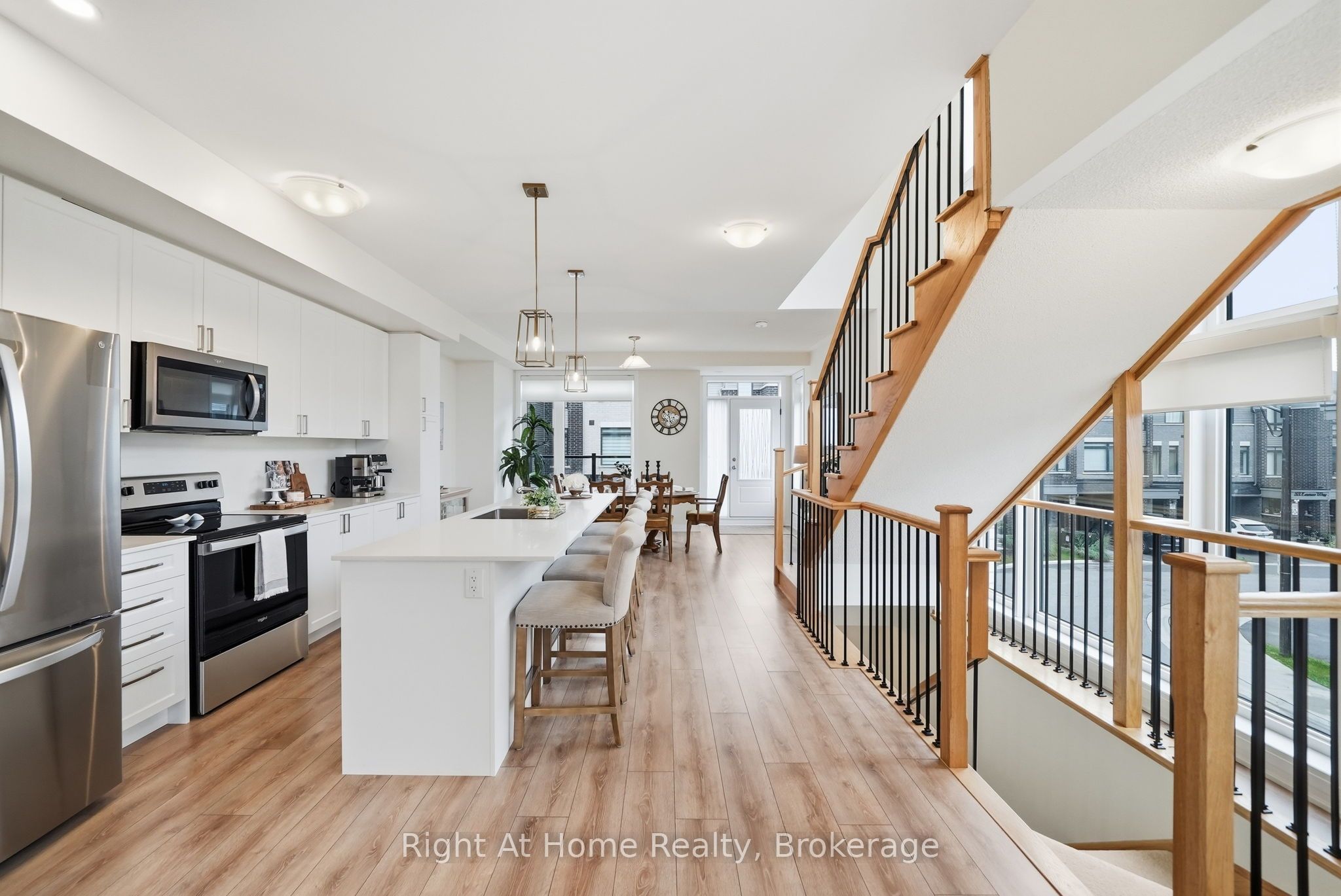 52 Emmas Way, Whitby 5