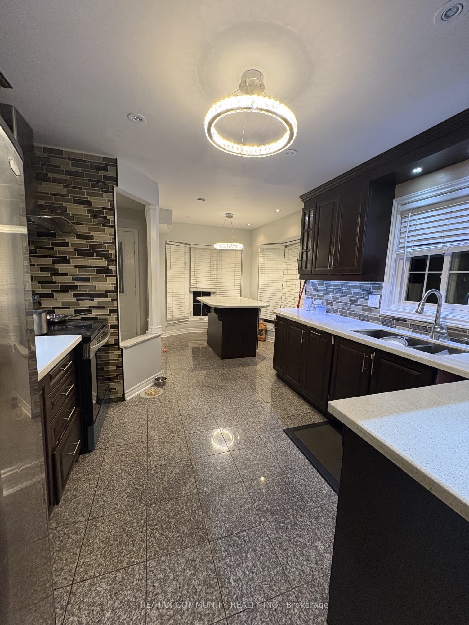 Unit UPPER - 36 Beaumont Drive, Ajax 3