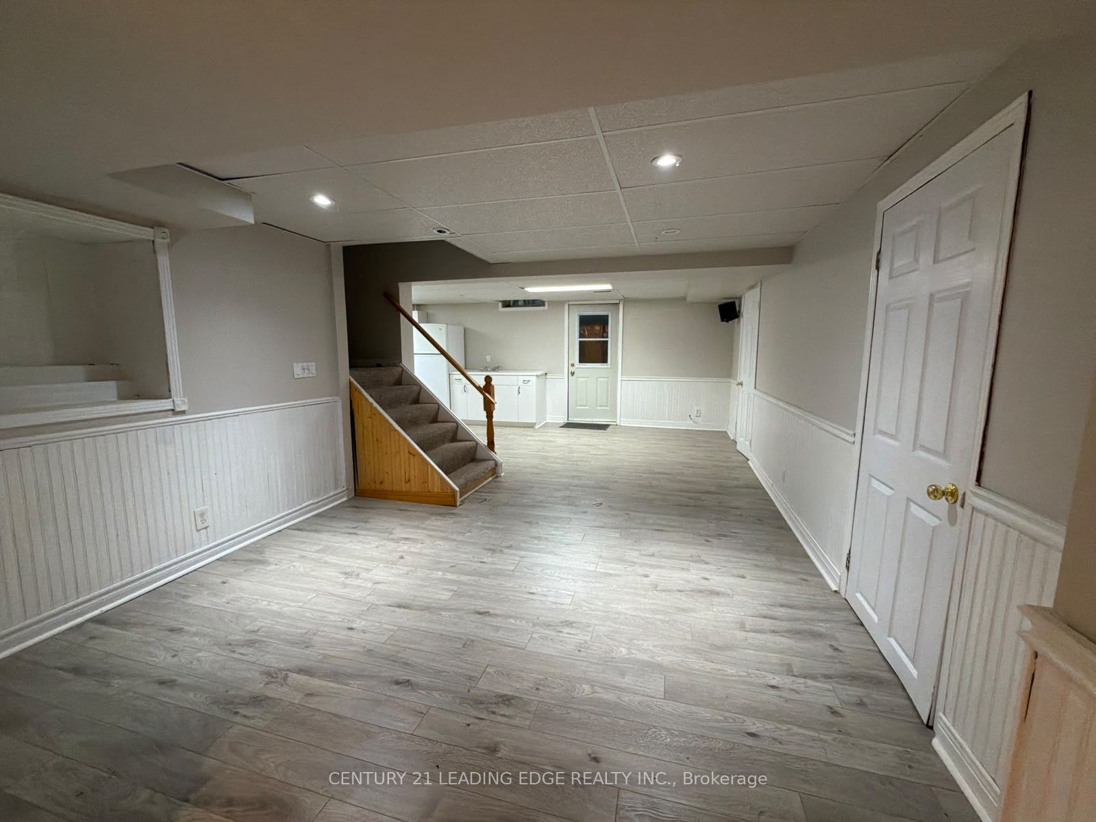 Unit Lower - 1237 Fieldstone Circle, Pickering 3