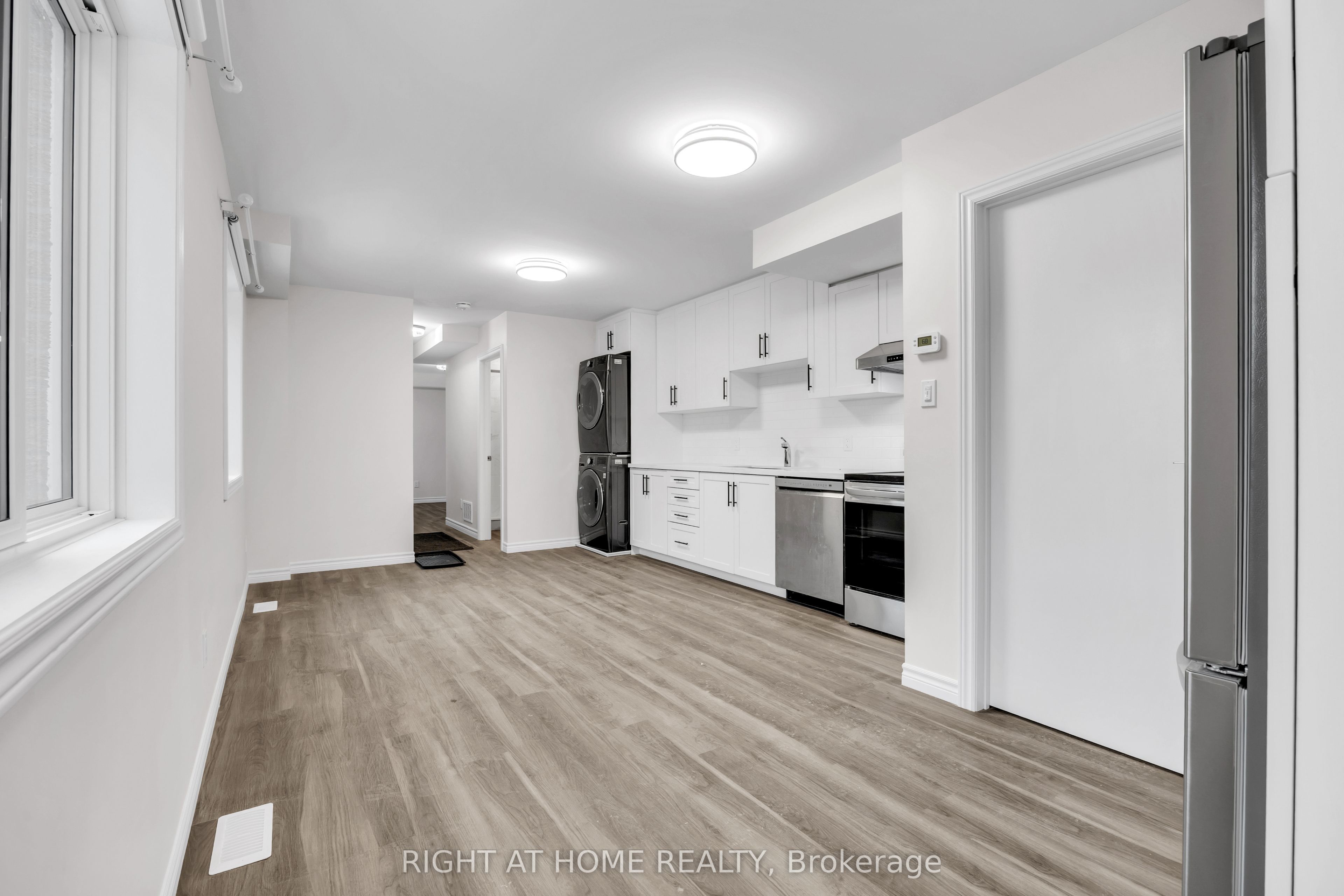 Unit B - 23 Kirkham Drive, Ajax 5