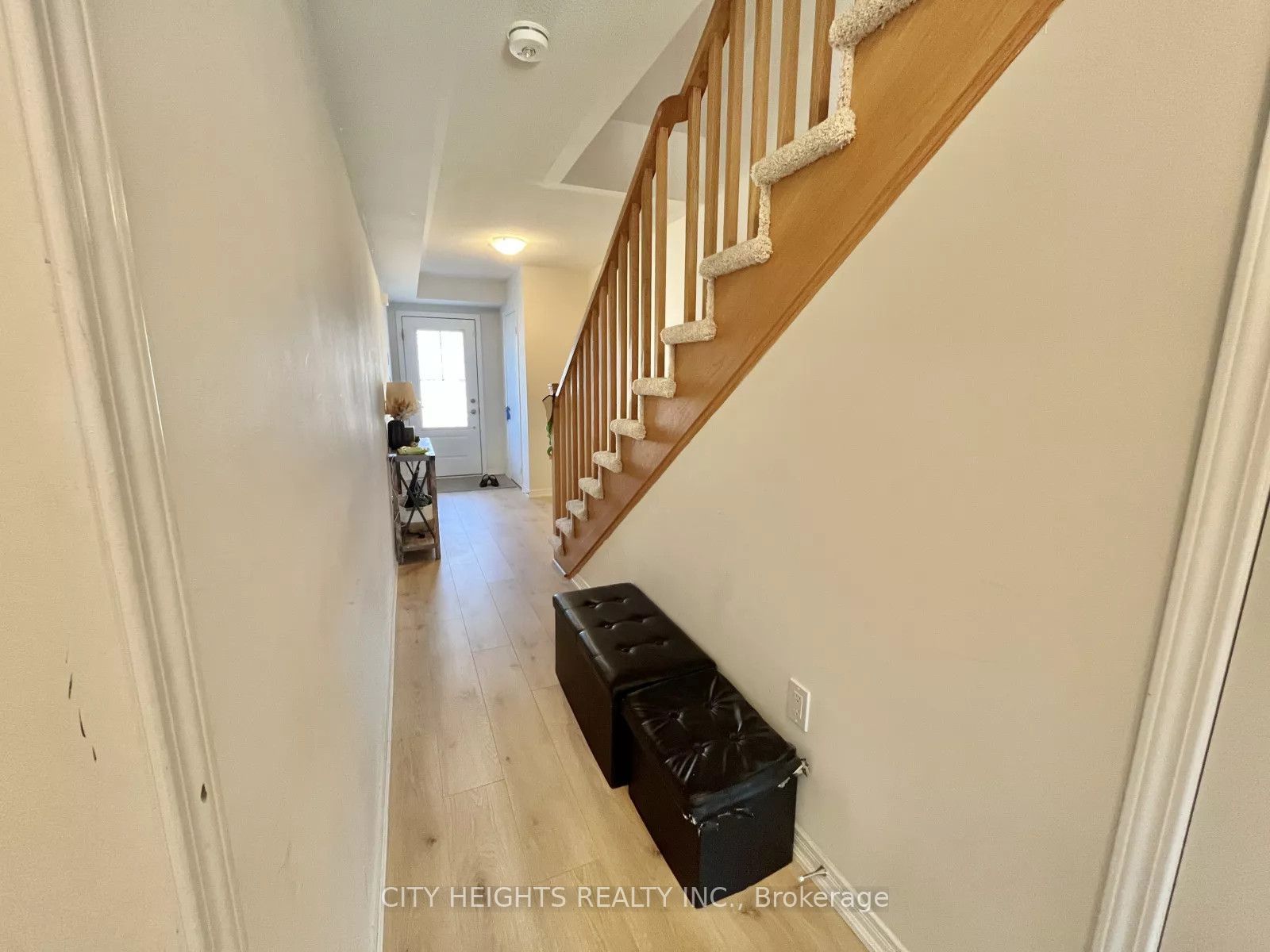 92 Jerome Way, Clarington 3