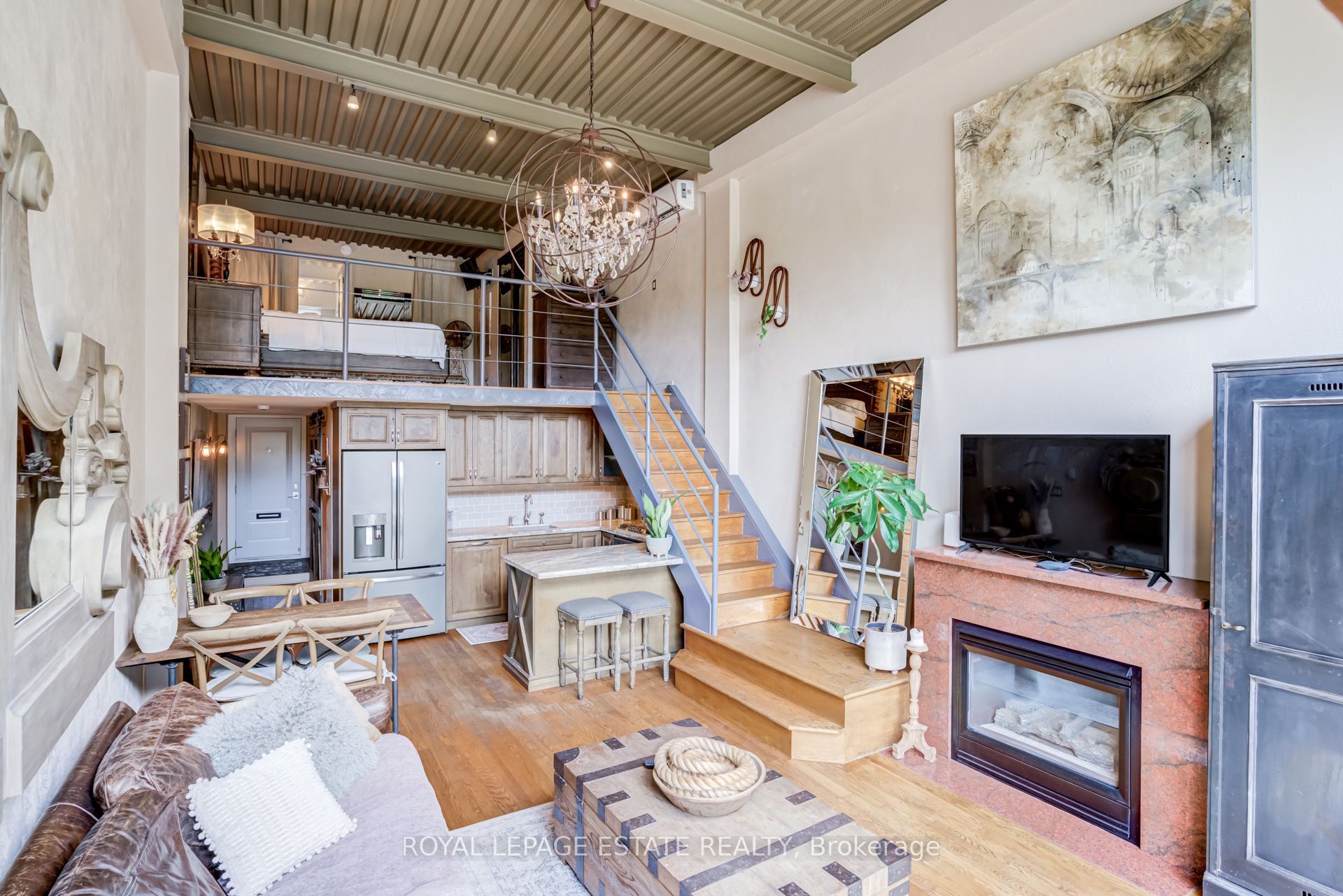 Unit 6 - 517 Kingston Road, Toronto 5
