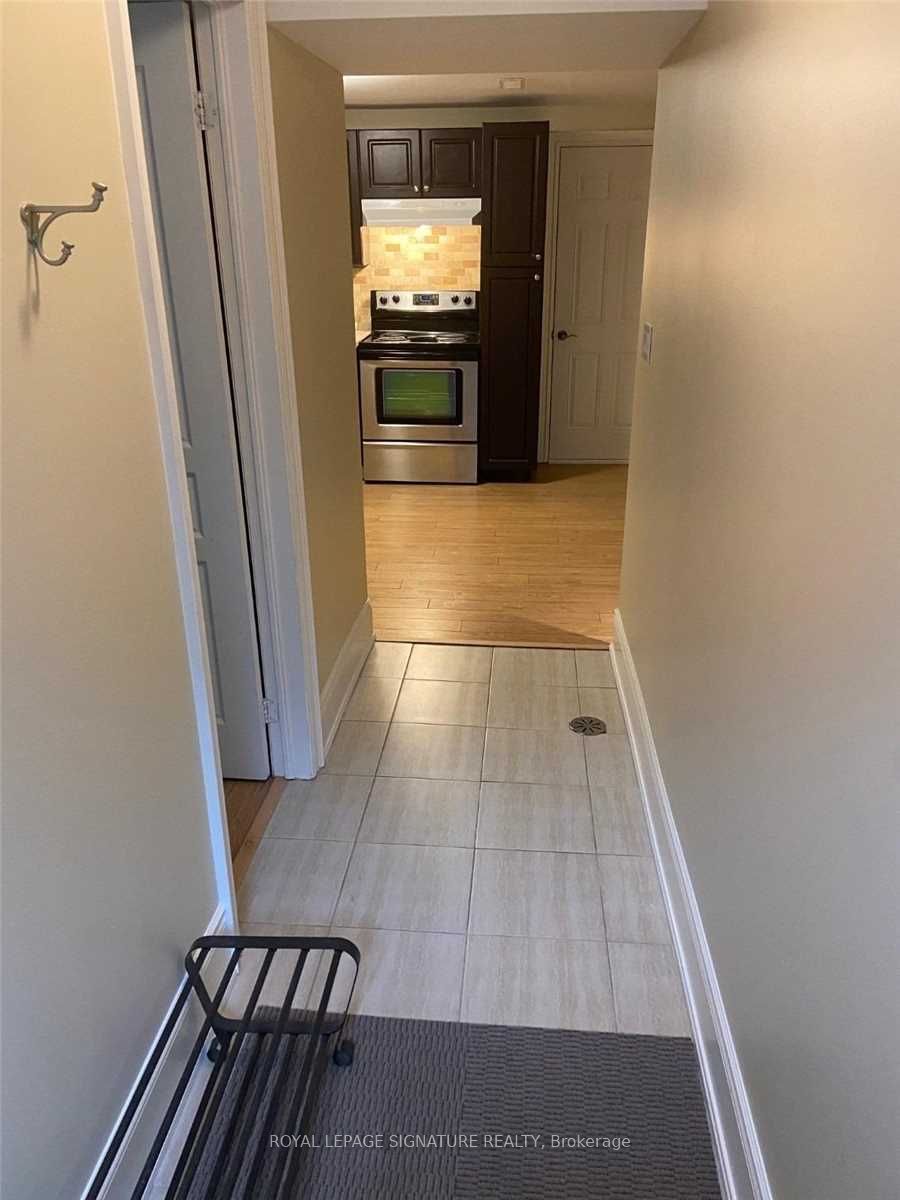 Unit Lower - 41 Kimbermount Drive, Scarborough 3