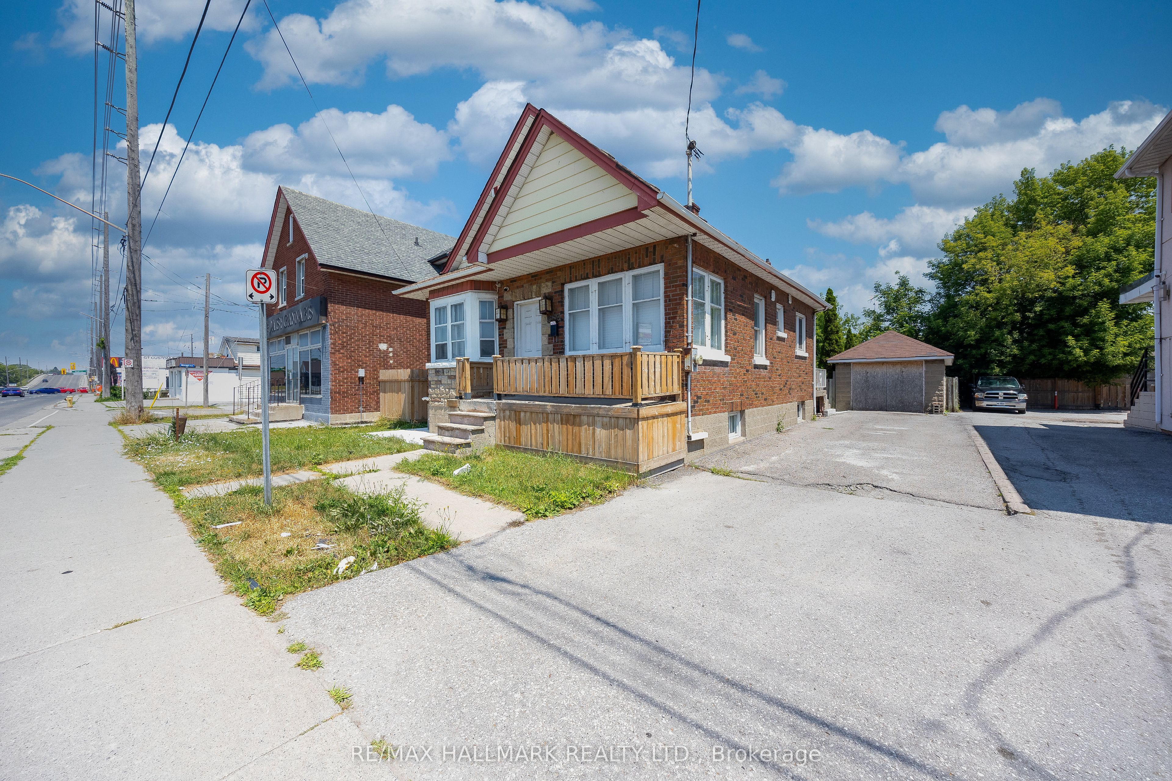 559 Ritson Road S, Oshawa 2