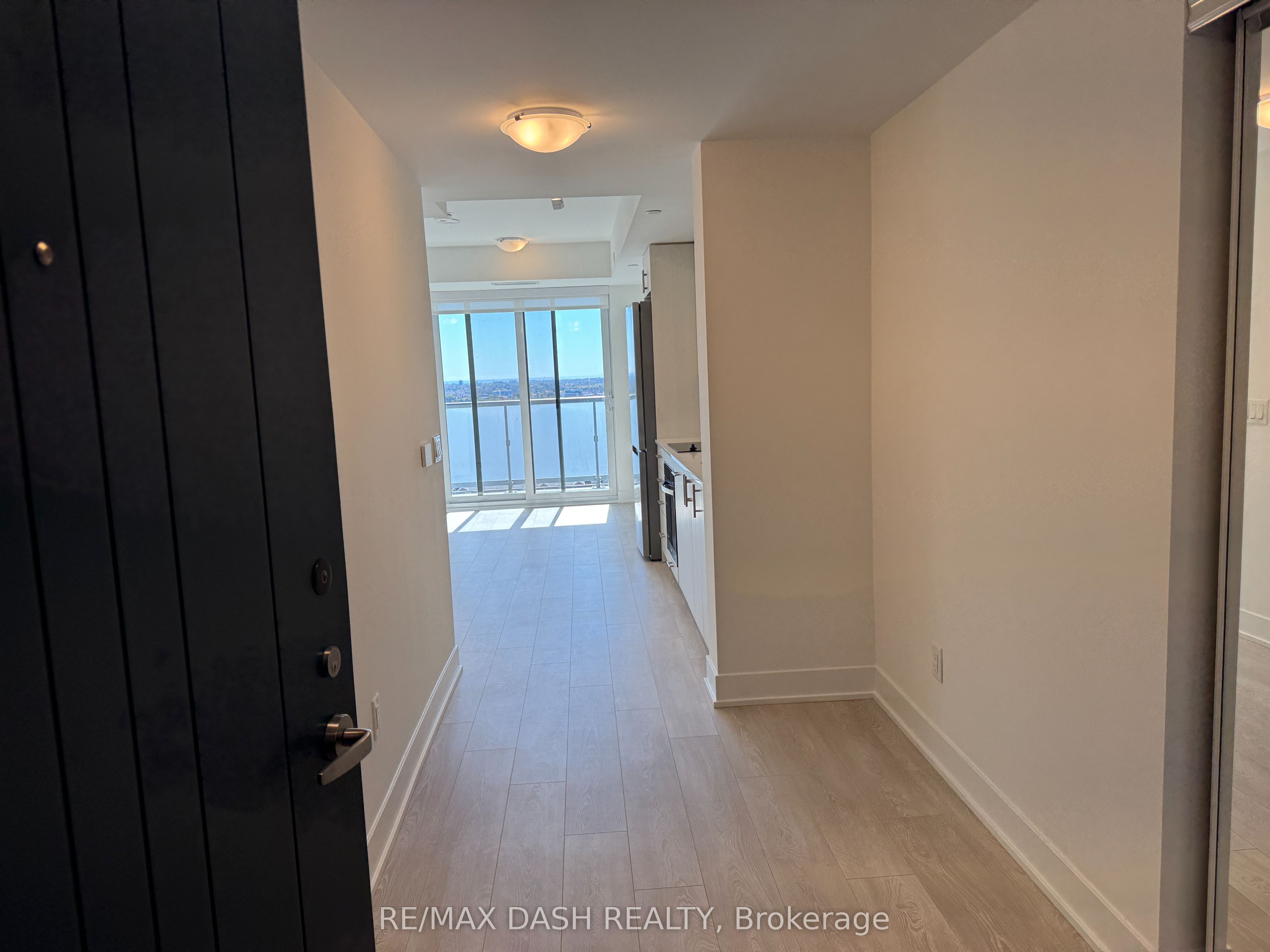 Unit 1622 - 2545 Simcoe Street N, Oshawa 3