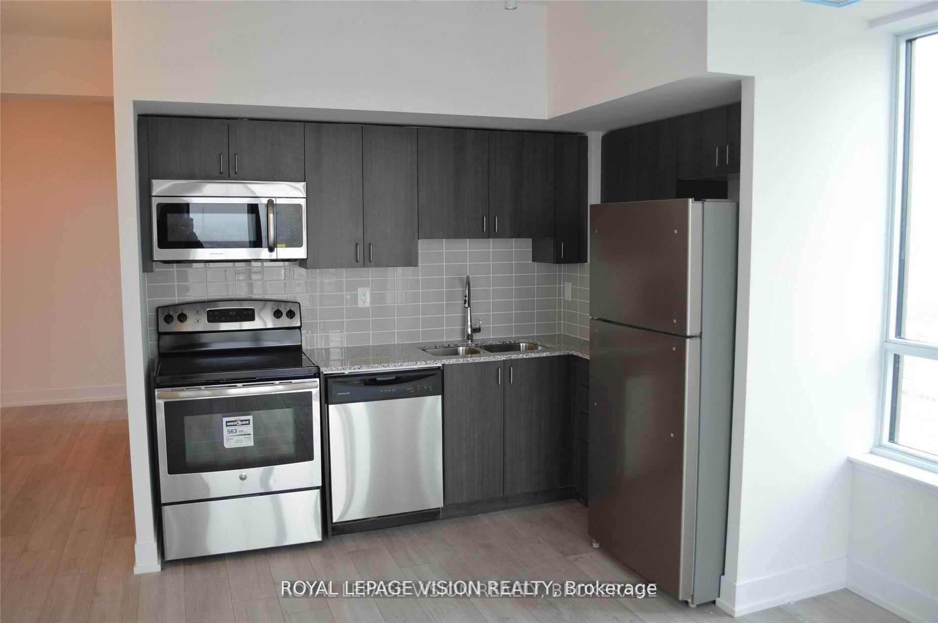 Unit Ph2-02 - 1215 Bayly Street, Pickering 4