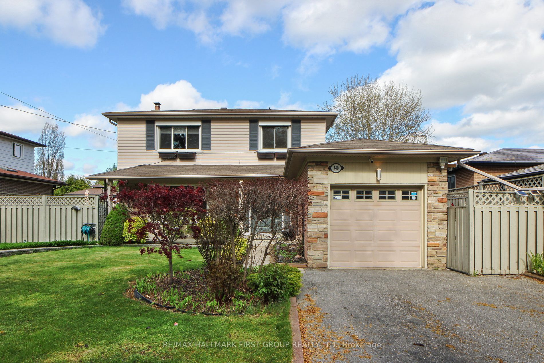 840 Sanok Dr, Pickering, Ontario L1W2R2 Sold History | HouseSigma