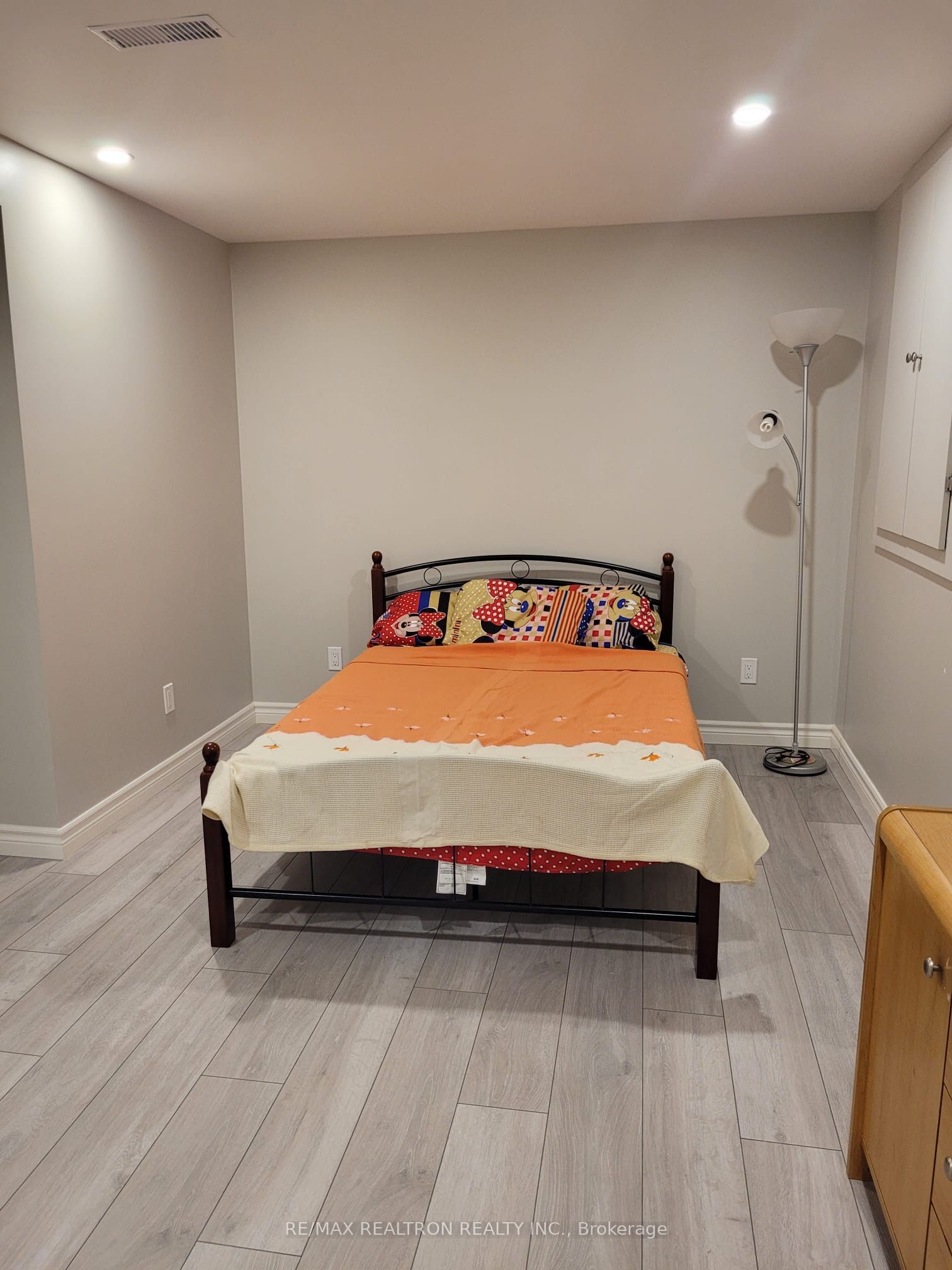Unit Bsmt A - 7 Billingham Heights, Aurora 3
