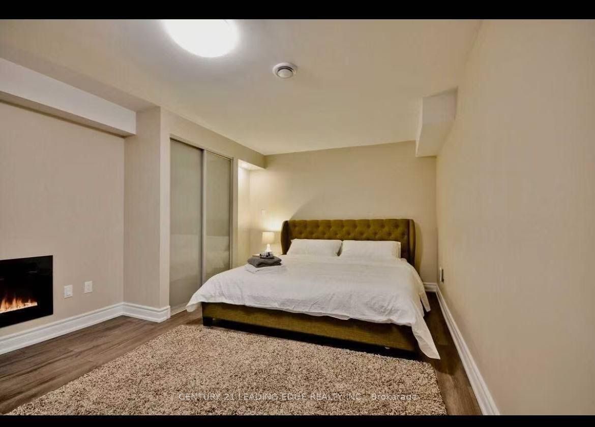 Unit Bsmt - 129 Bernard Avenue, Richmond Hill 4