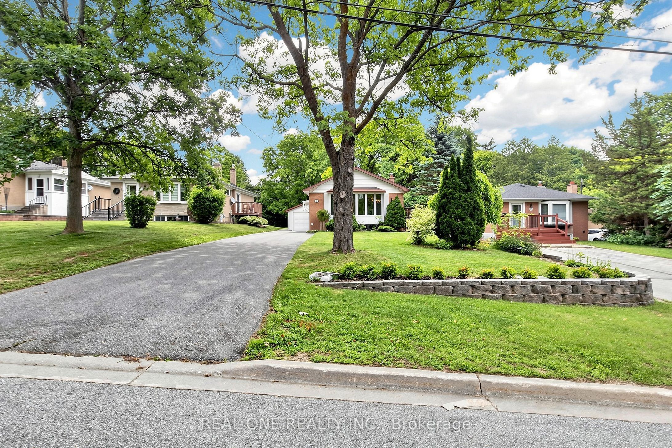 Unit Basement - 49 BAYVIEW Parkway, Newmarket 2