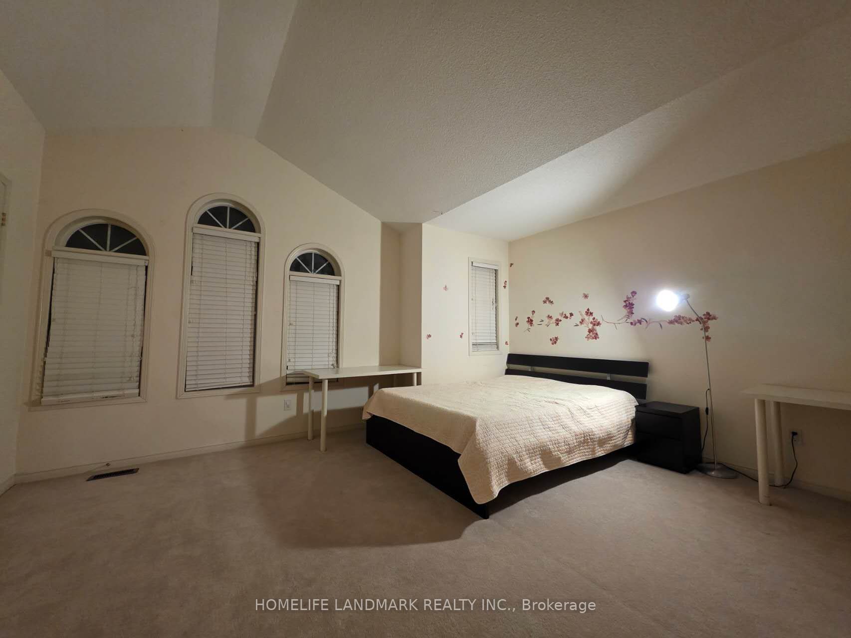 Unit Rooms - 22 Maffey Crescent, Richmond Hill 3