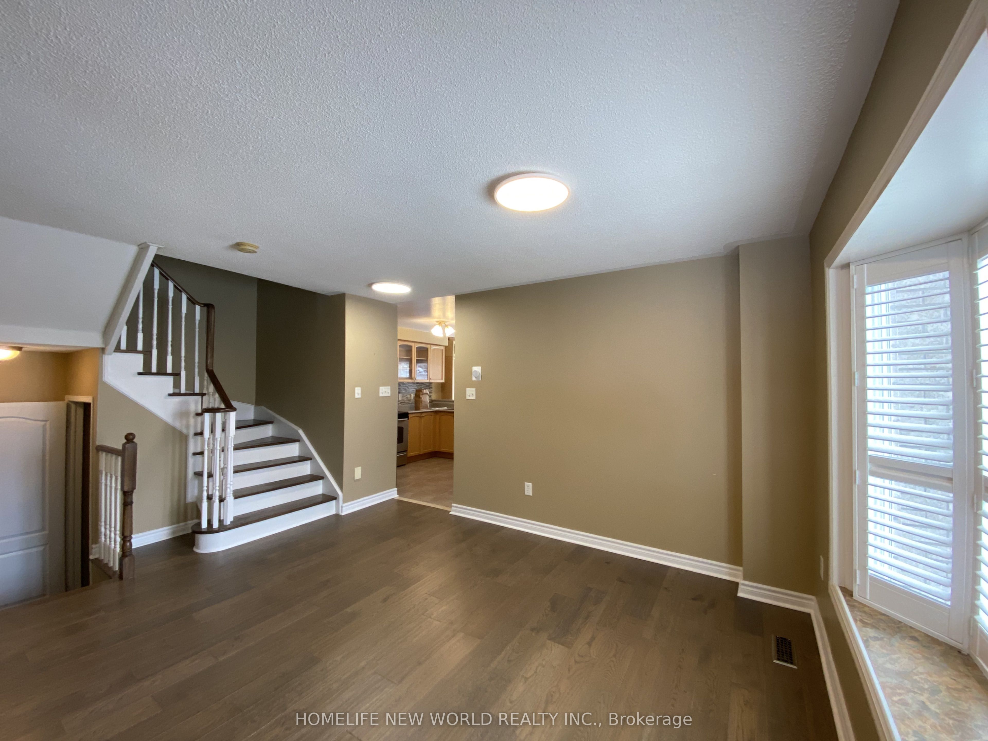 39 Brightsview Drive, Richmond Hill 3