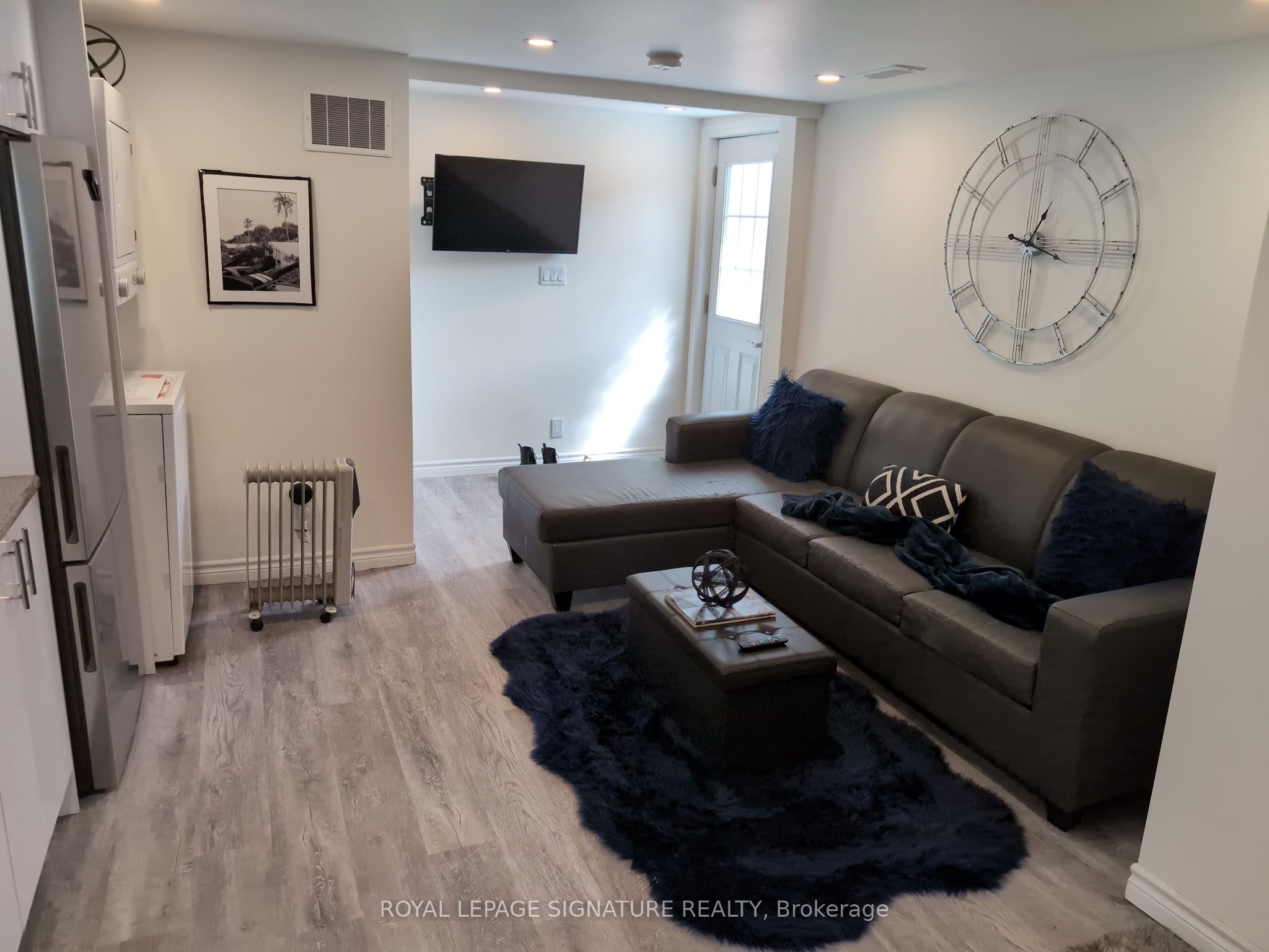 Unit 3 - 5749 Lakeshore Road, Whitchurch-Stouffville 4