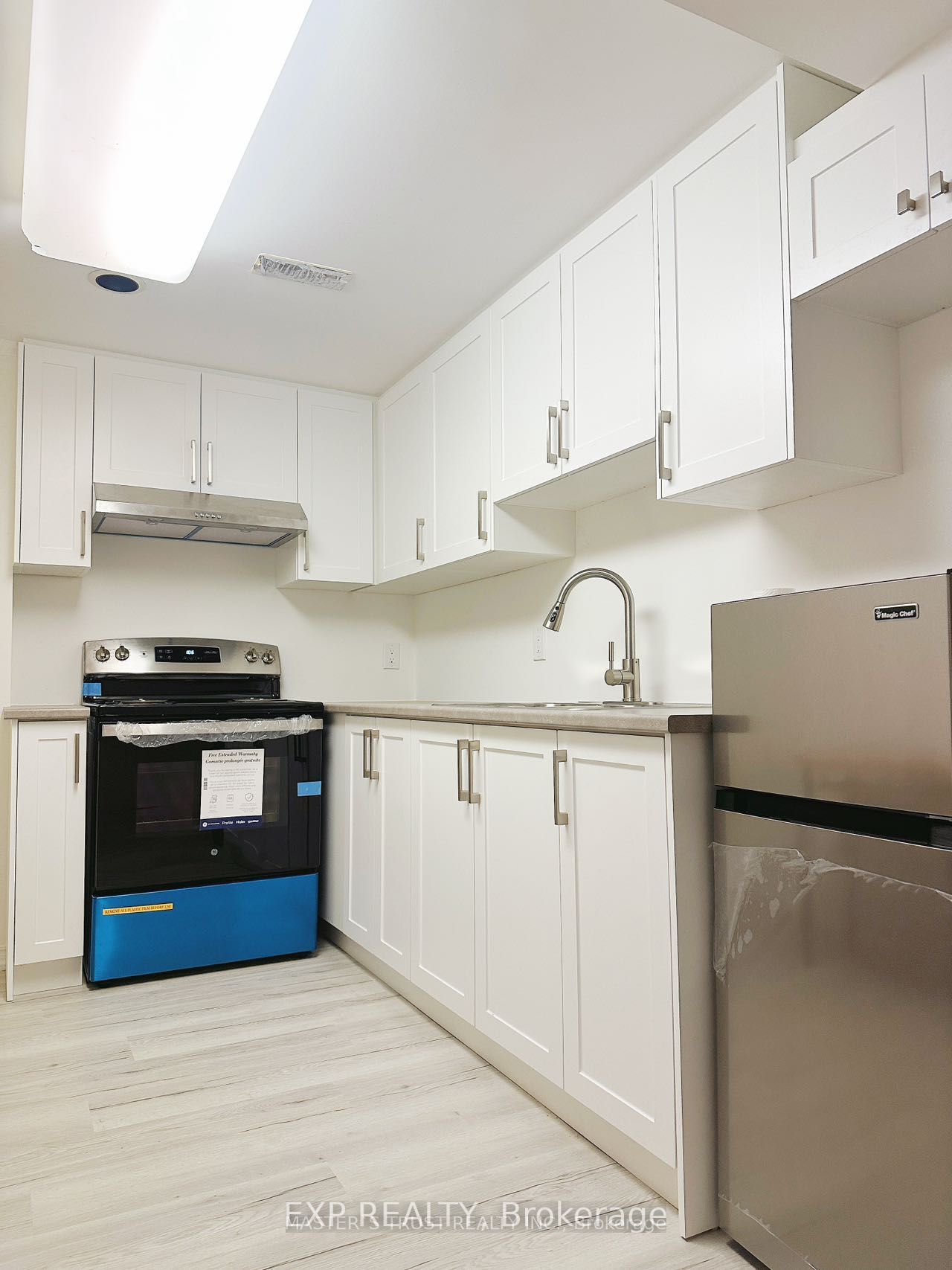 Unit Lower - 11 Marion Crescent, Markham 4