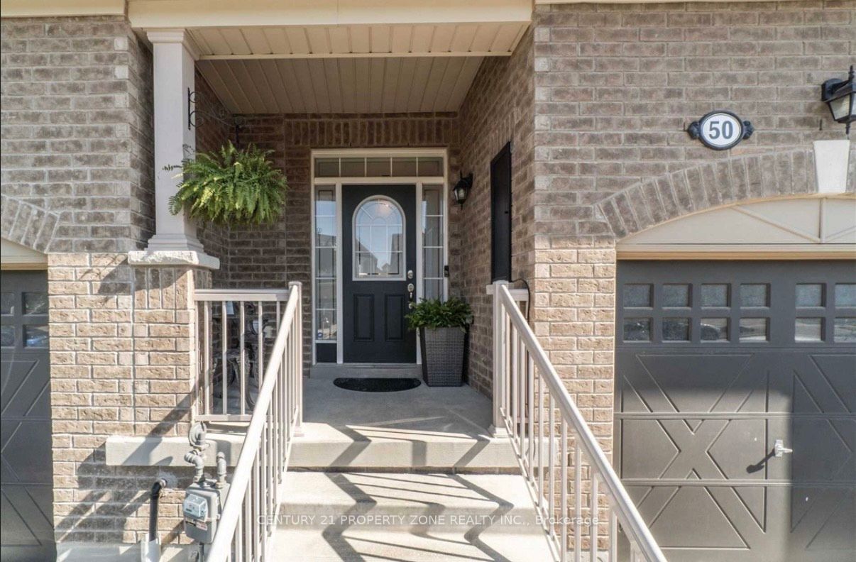 50 Jackson Drive, New Tecumseth 2