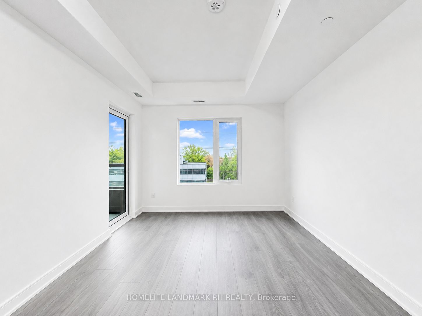 Unit 507 - 715 Davis Drive, Newmarket 4