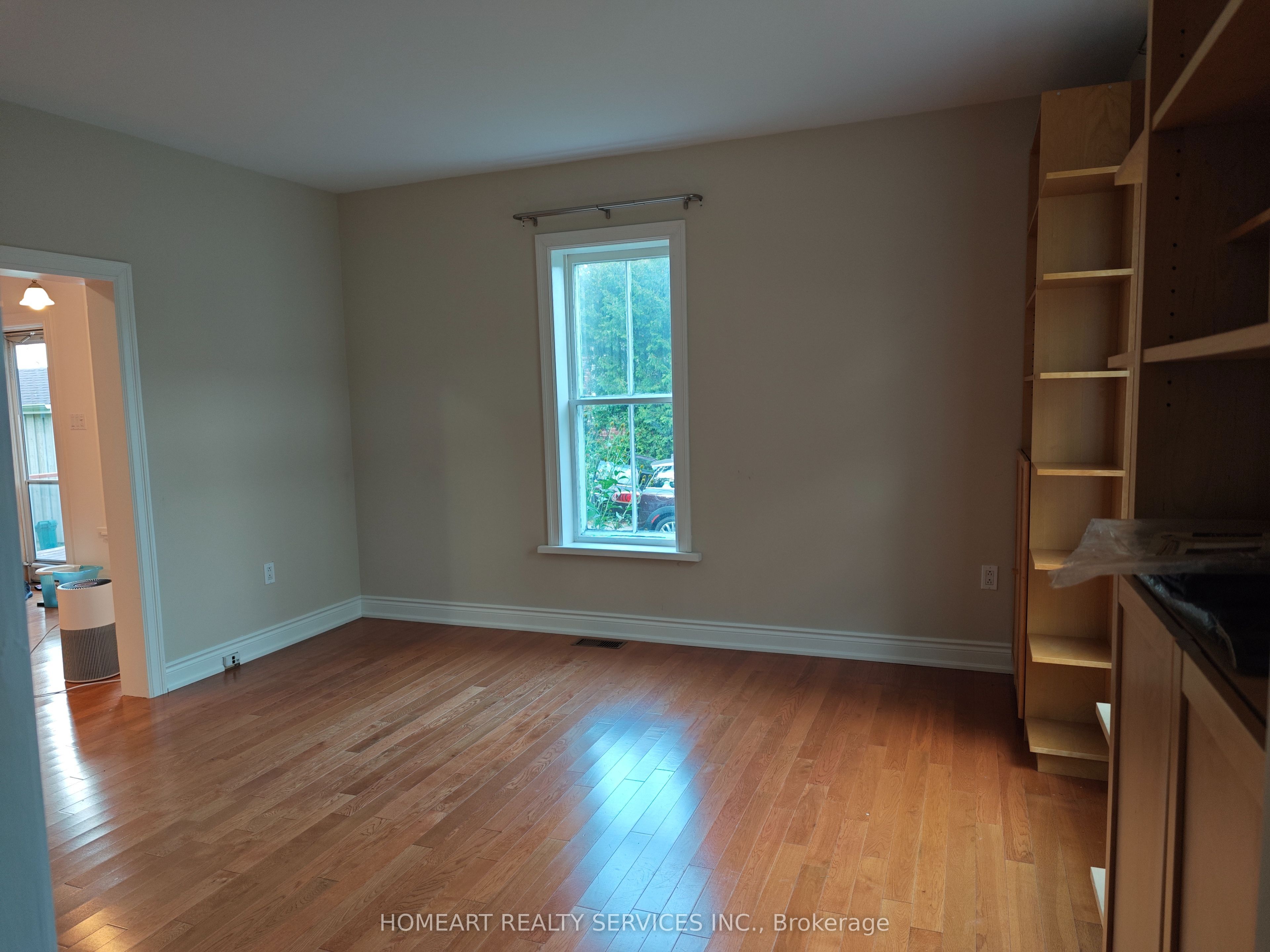 6 Rouge Street, Markham 2