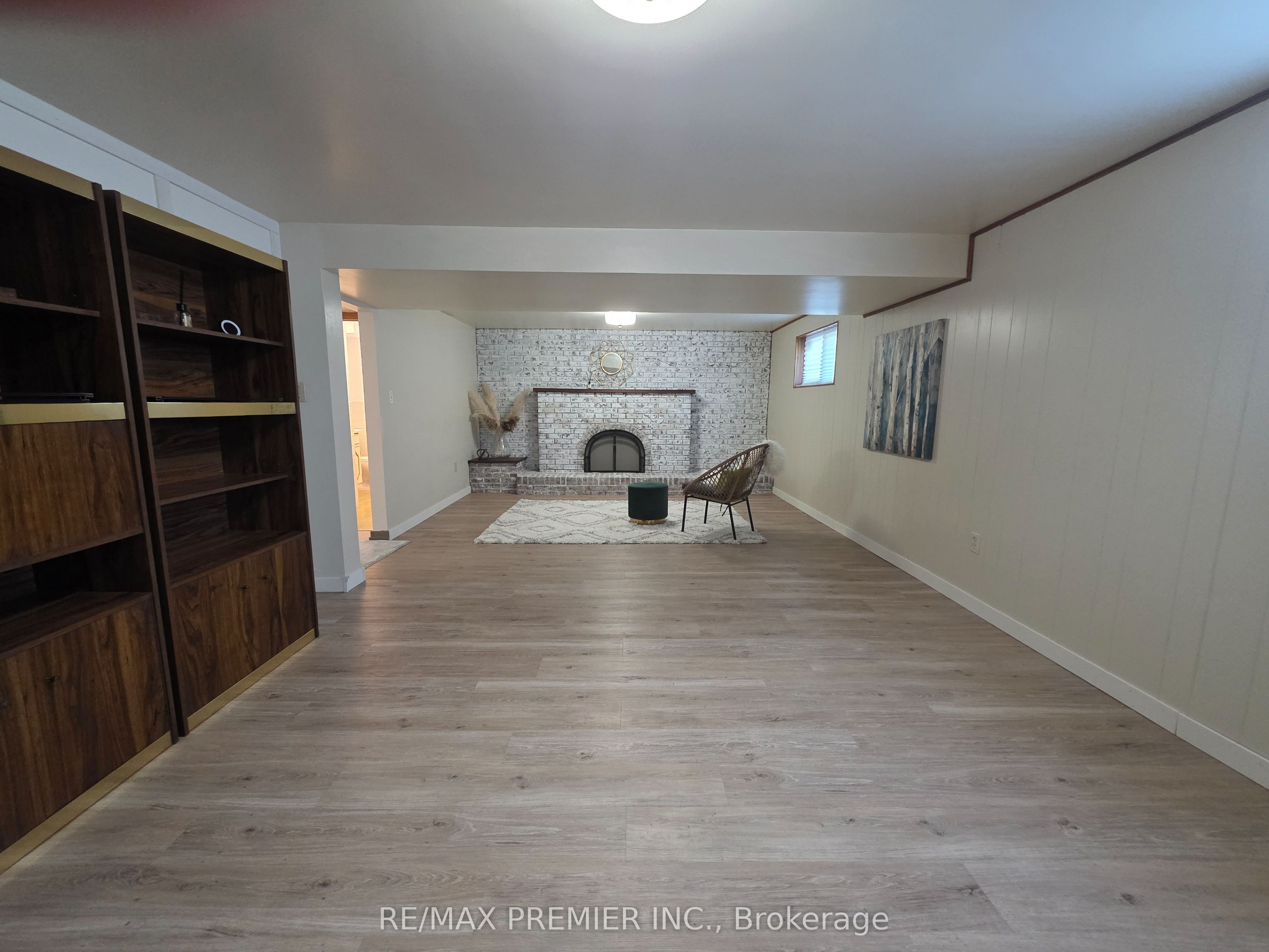 Unit Bsmt - 86 Harris Crescent, Vaughan 4