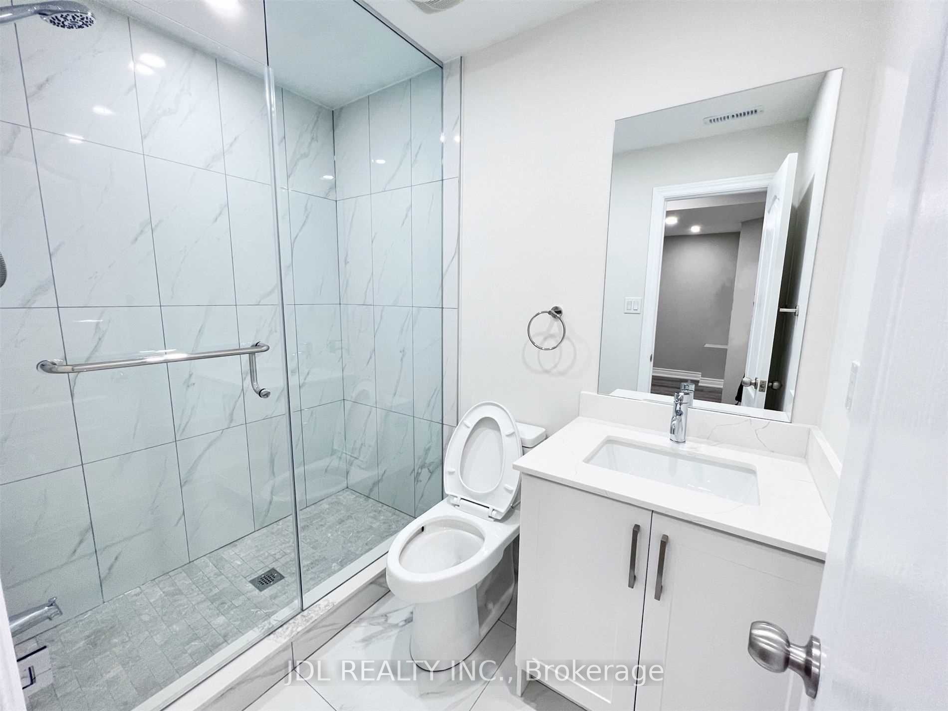 Unit Bsmt - 43 Portage Avenue, Richmond Hill 5