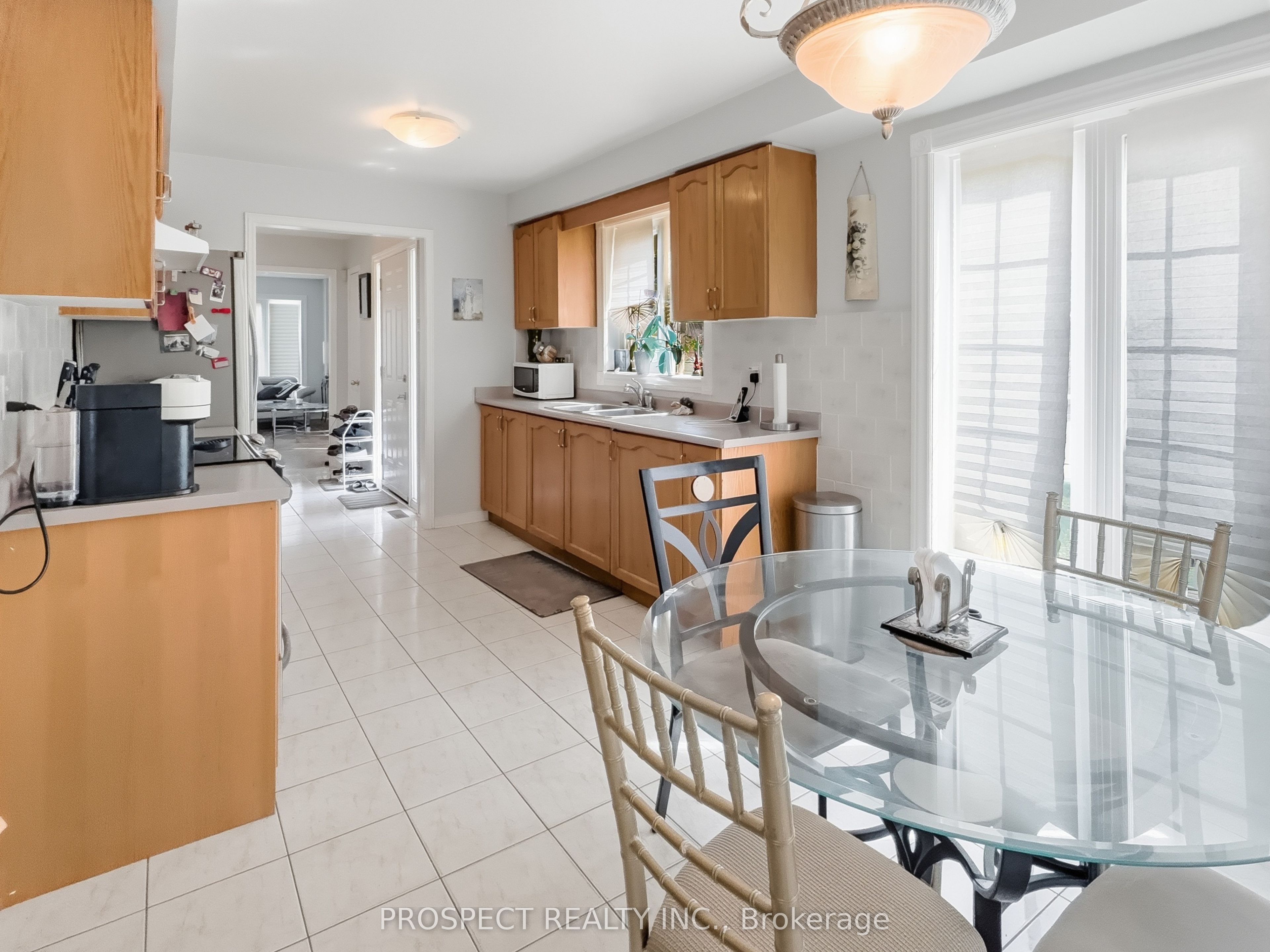 79 Louana Crescent, Vaughan 4