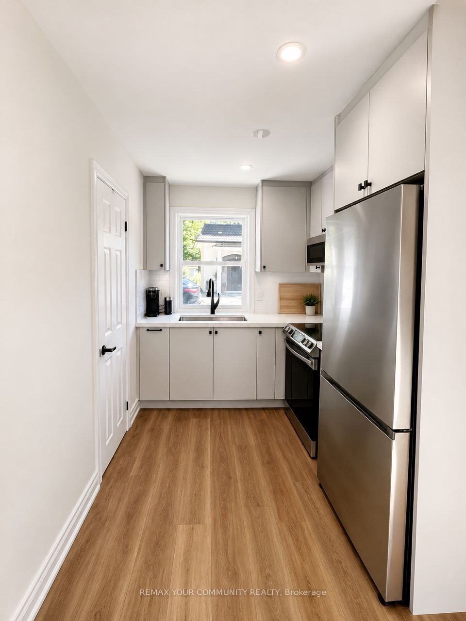 669 OLD BATHURST COACH HOUSE Street, Newmarket 5
