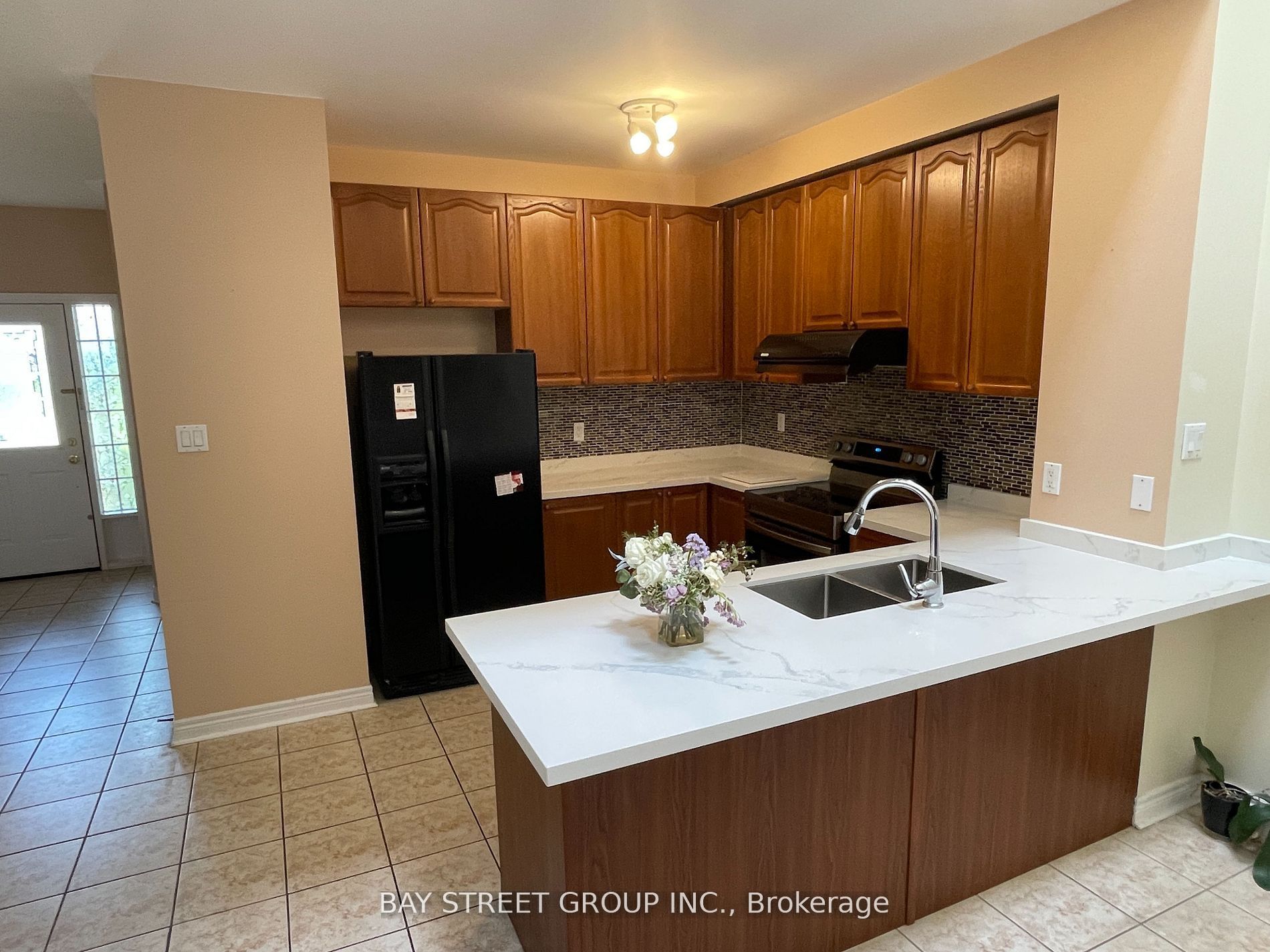 220 Yorkland Street, Richmond Hill 5