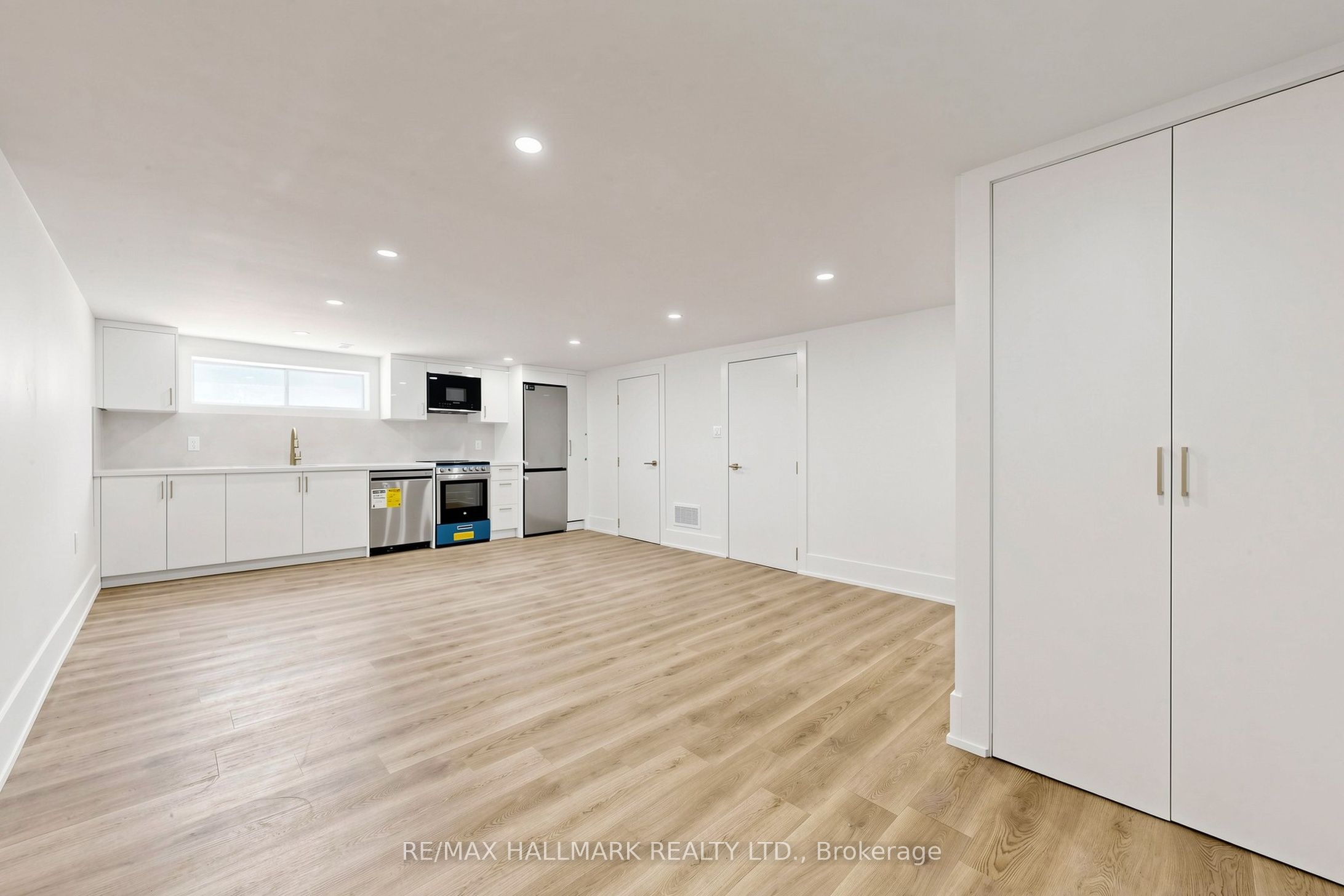 Unit Basement 2 - 11 Johnson Road, Aurora 5