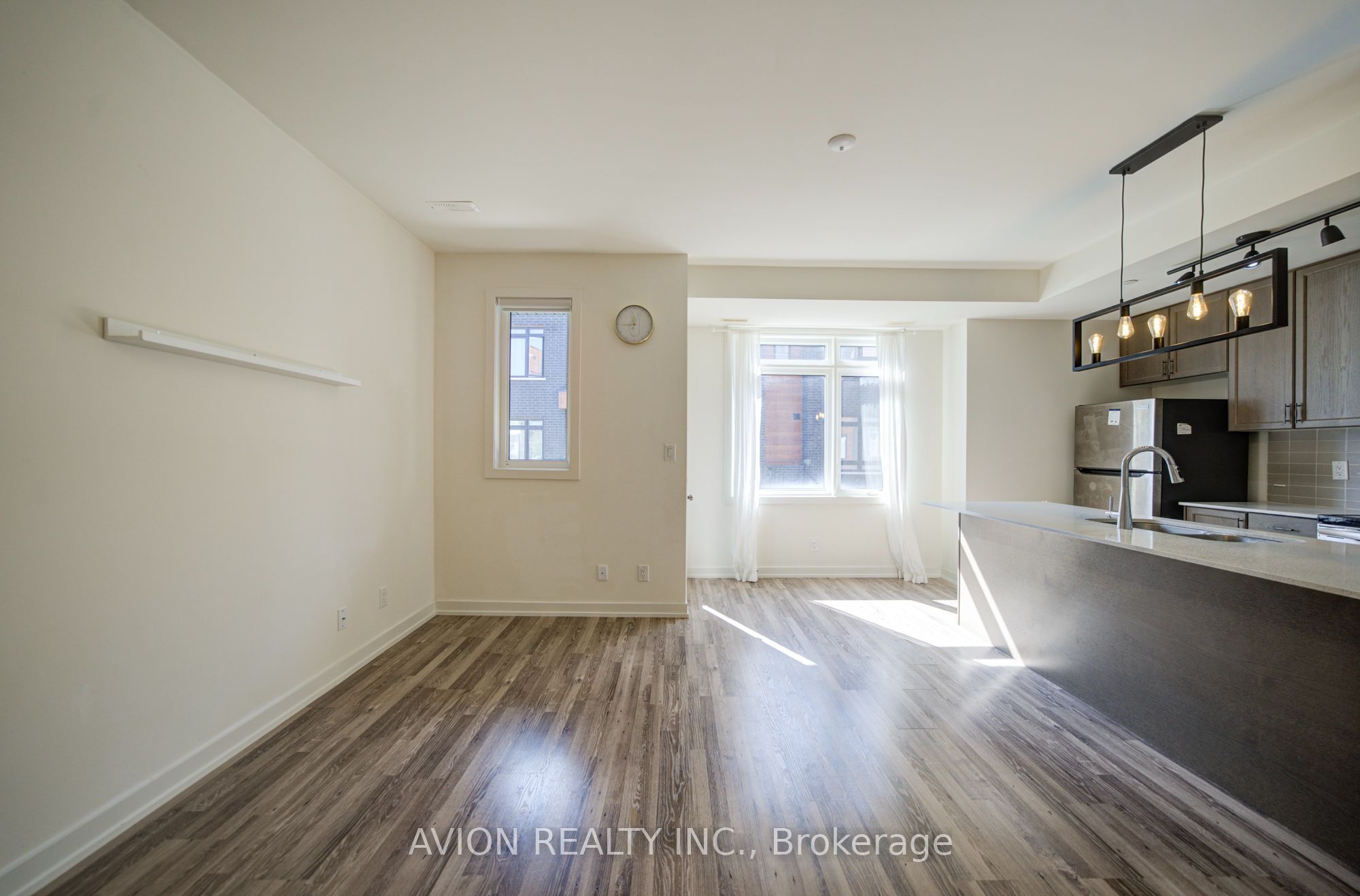 Unit 83 - 370 Red Maple Road, Richmond Hill 3