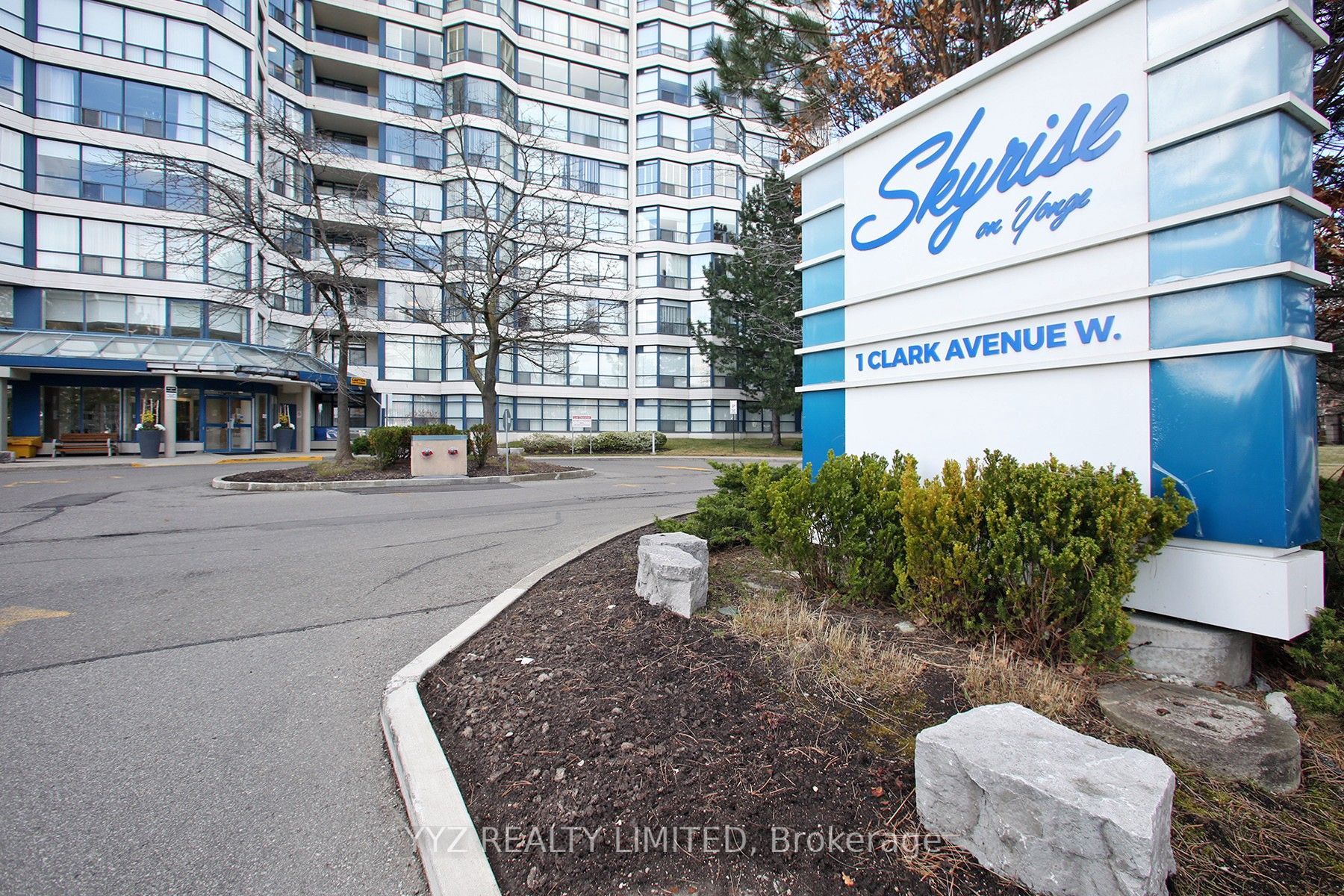 Unit 808 - 1 Clark Avenue W, Vaughan 2