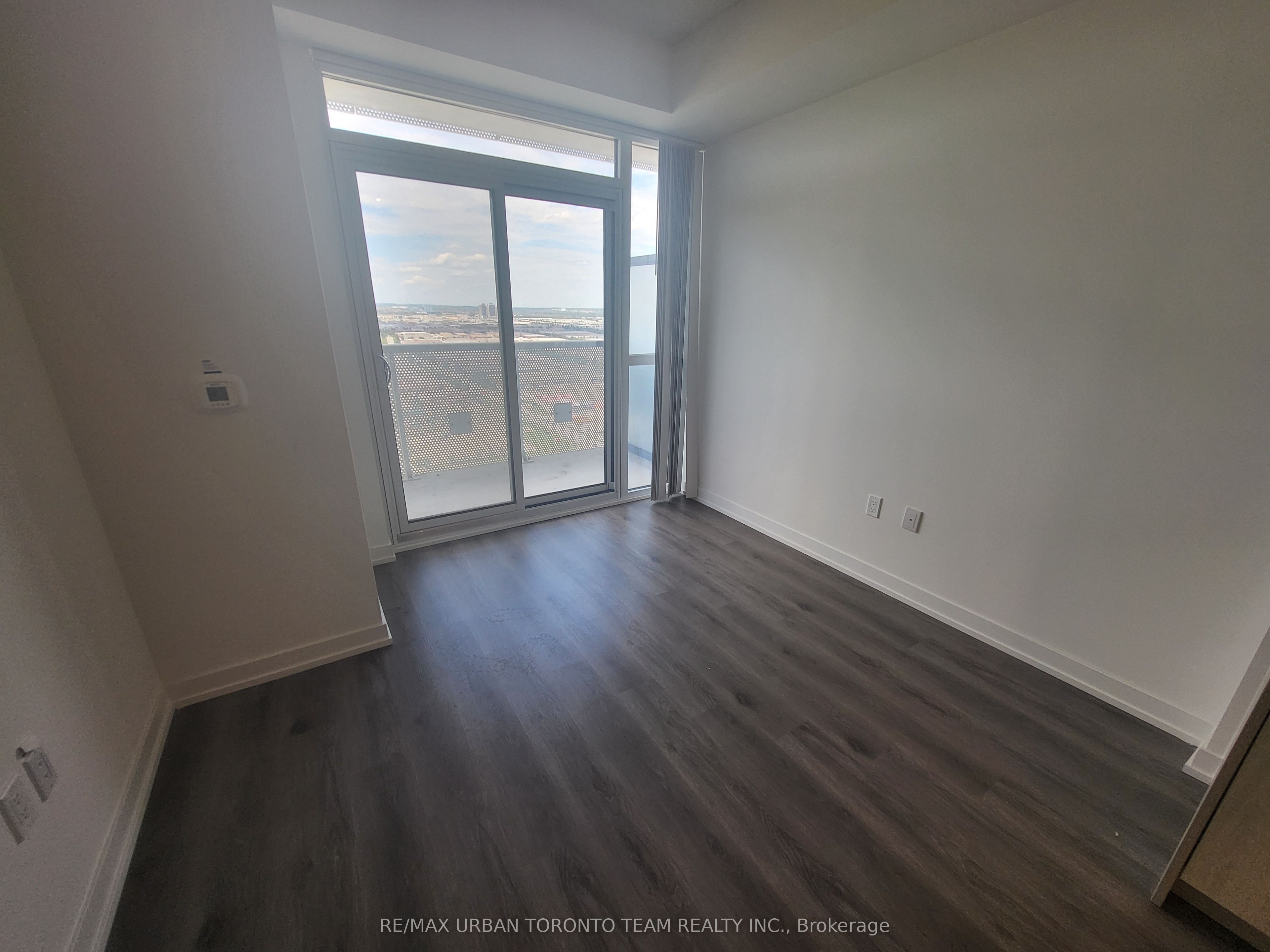 Unit 3310 - 225 Commerce Street, Vaughan 5
