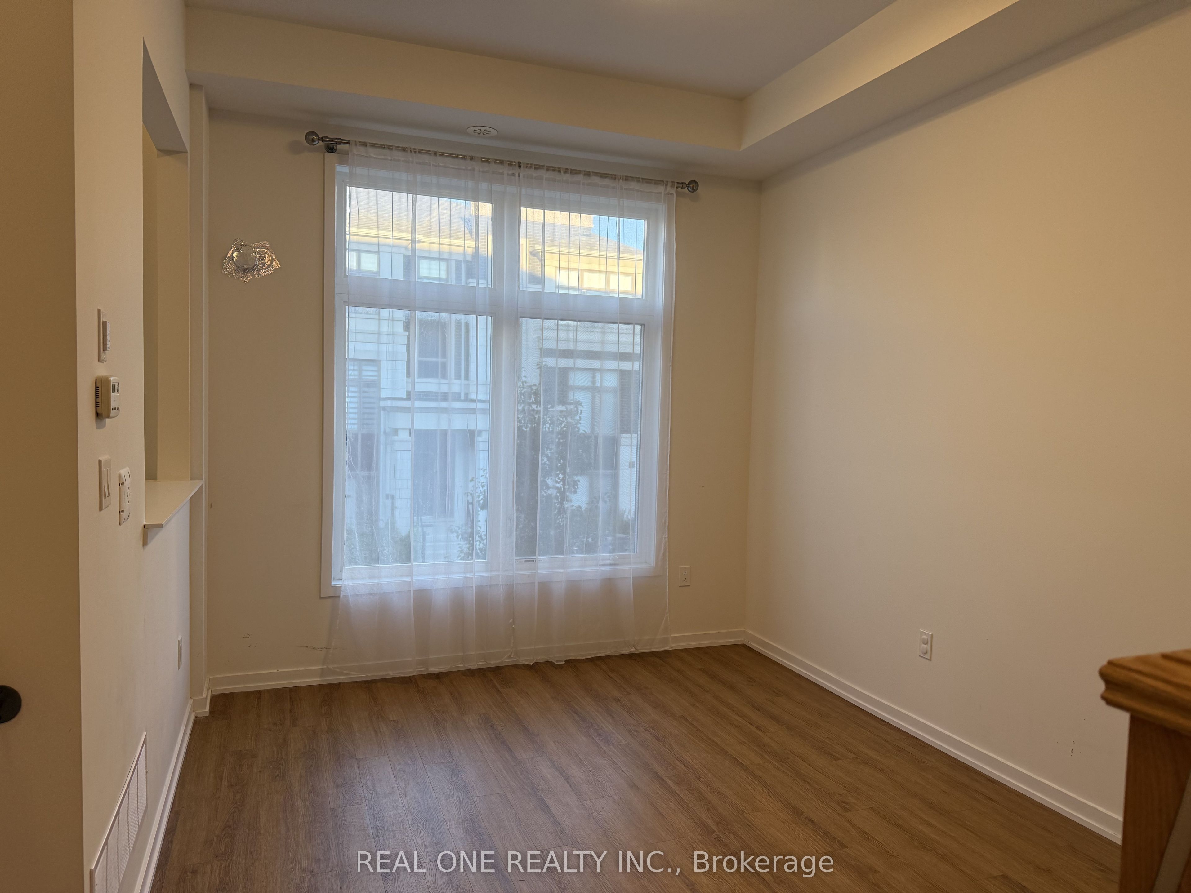 22 Andalusia Lane, Markham 3