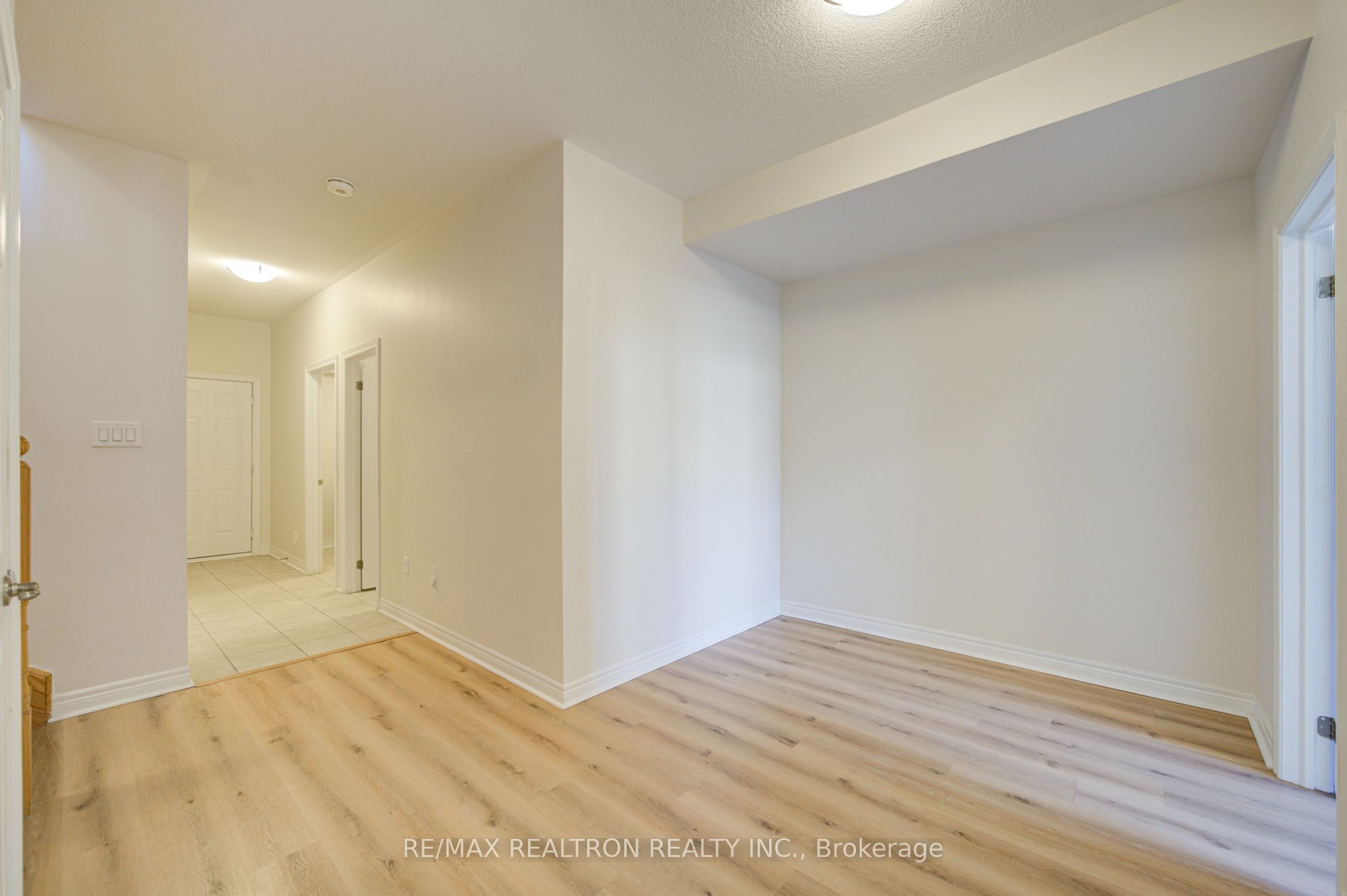 68 Johann Drive, Markham 5