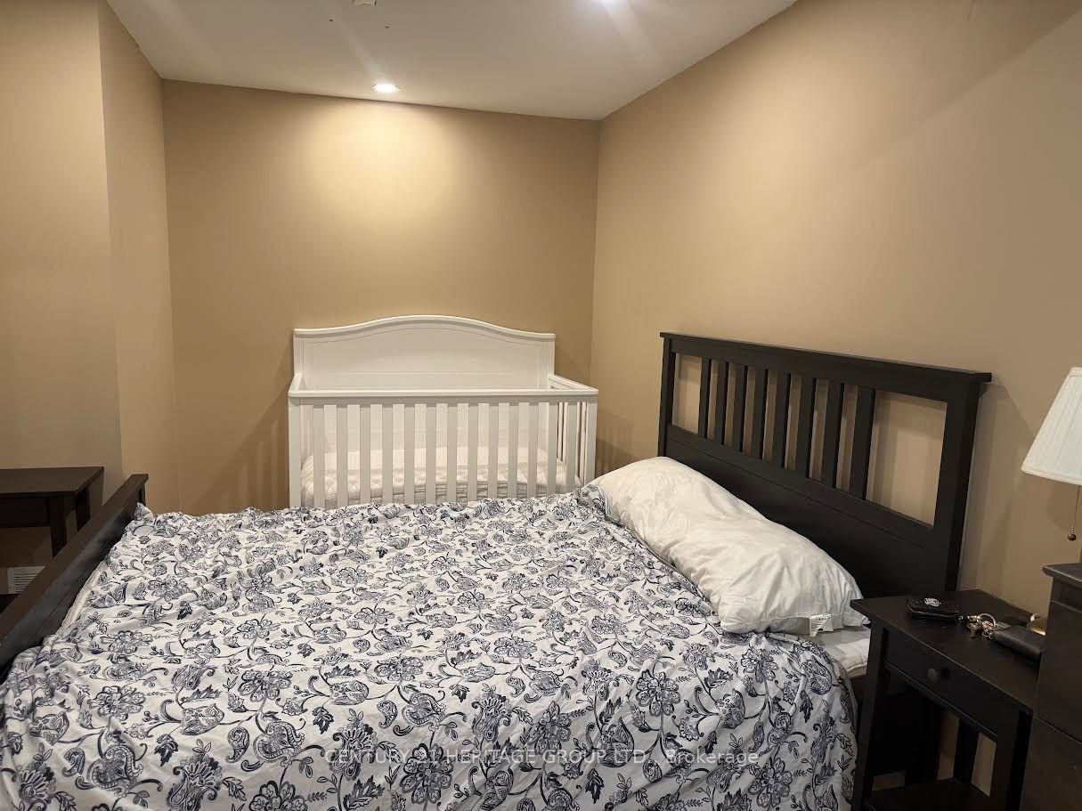 Unit Bsmt - 154 Hollandview Trail, Aurora 5