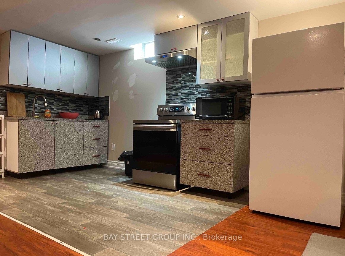 Unit Lower - 26 Stave Crescent, Richmond Hill 4