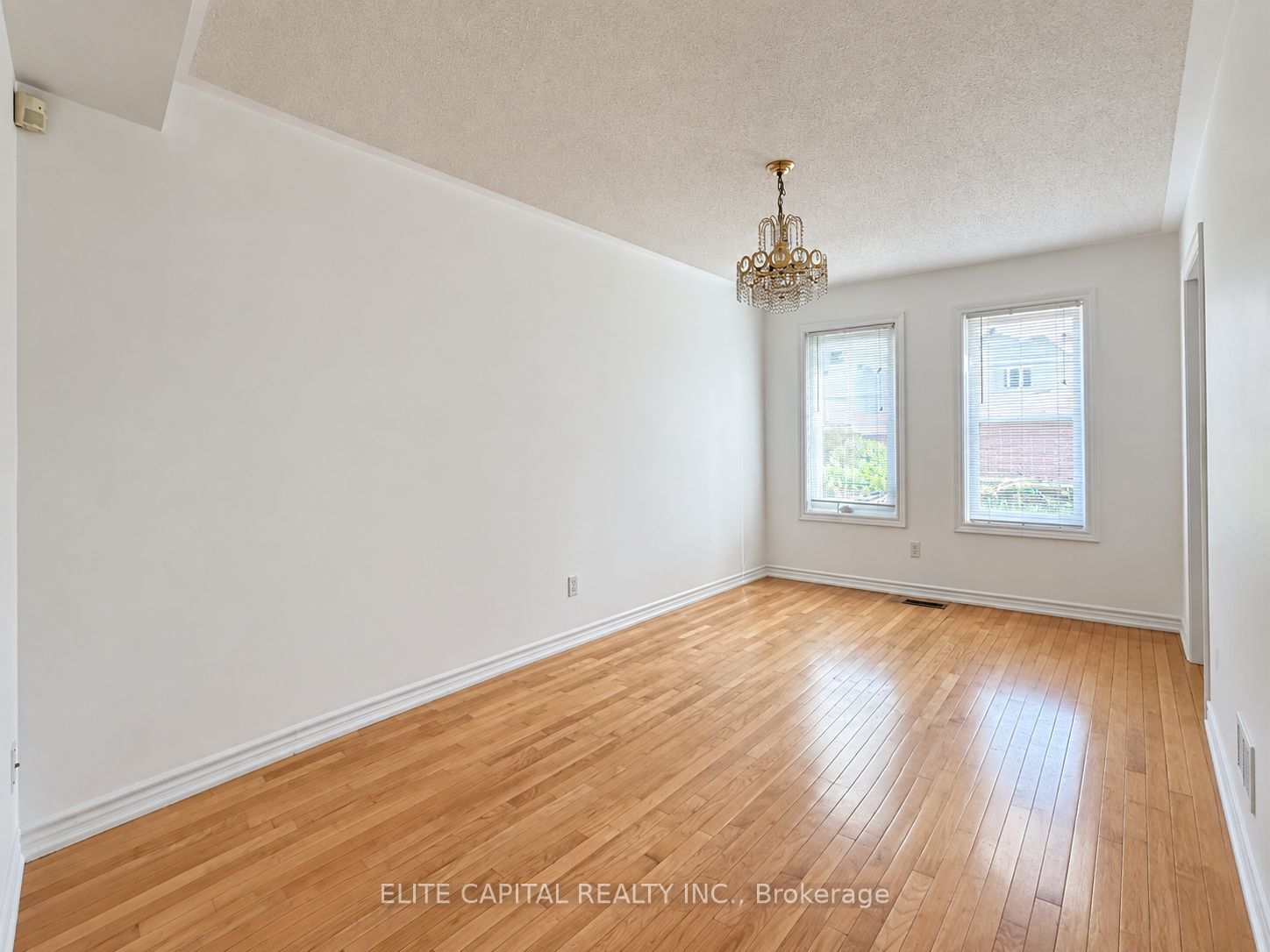 195 South Unionville Avenue, Markham 4