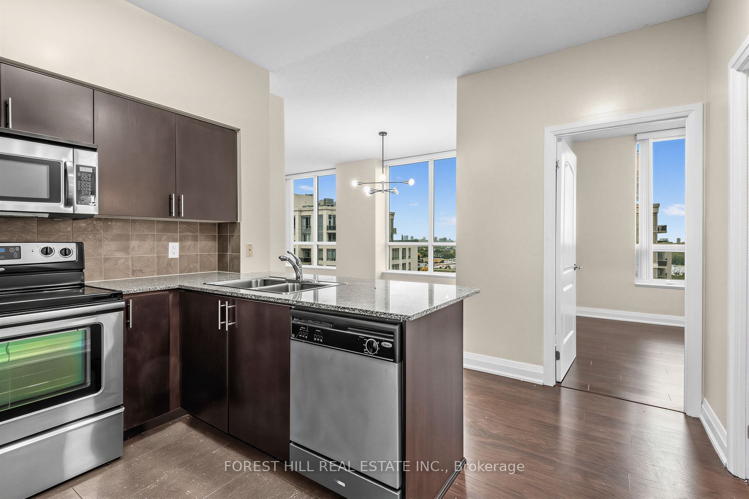 Unit 1605 - 30 North Park Road, Vaughan 3