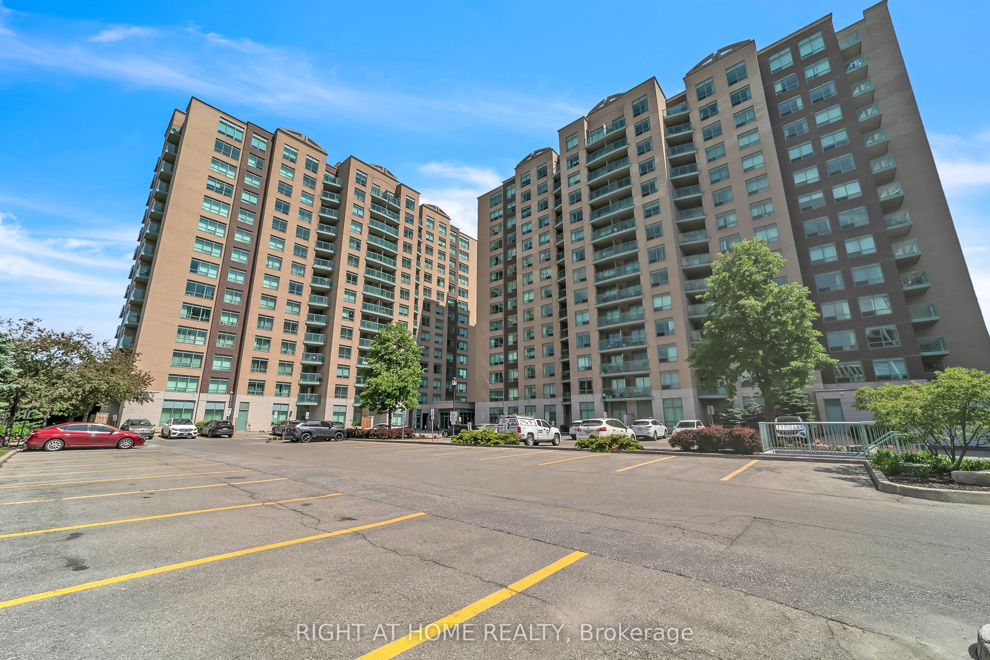Unit 1202 - 11 Oneida Crescent, Richmond Hill 5