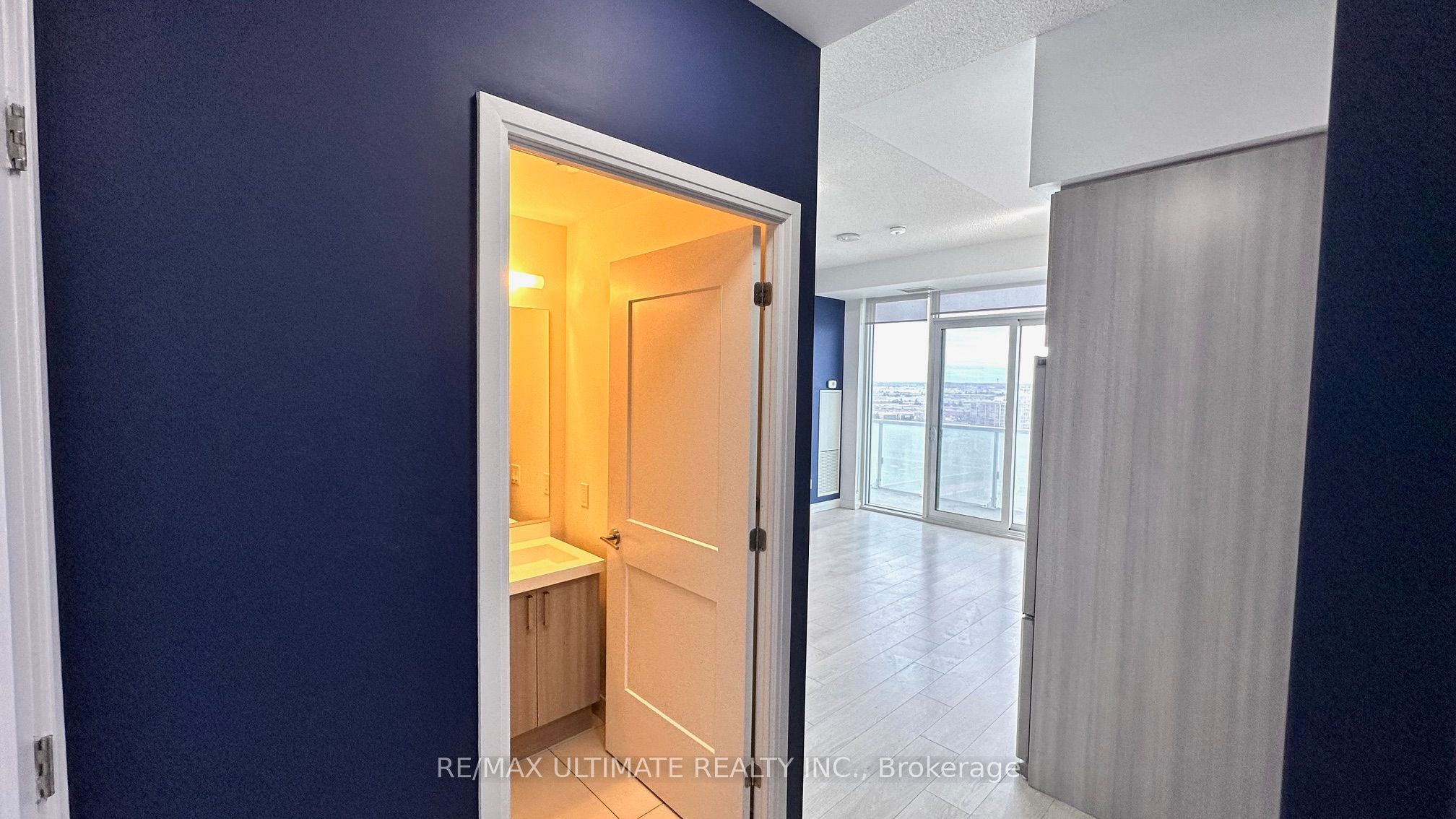 Unit 1013 - 7895 Jane Street, Vaughan 3