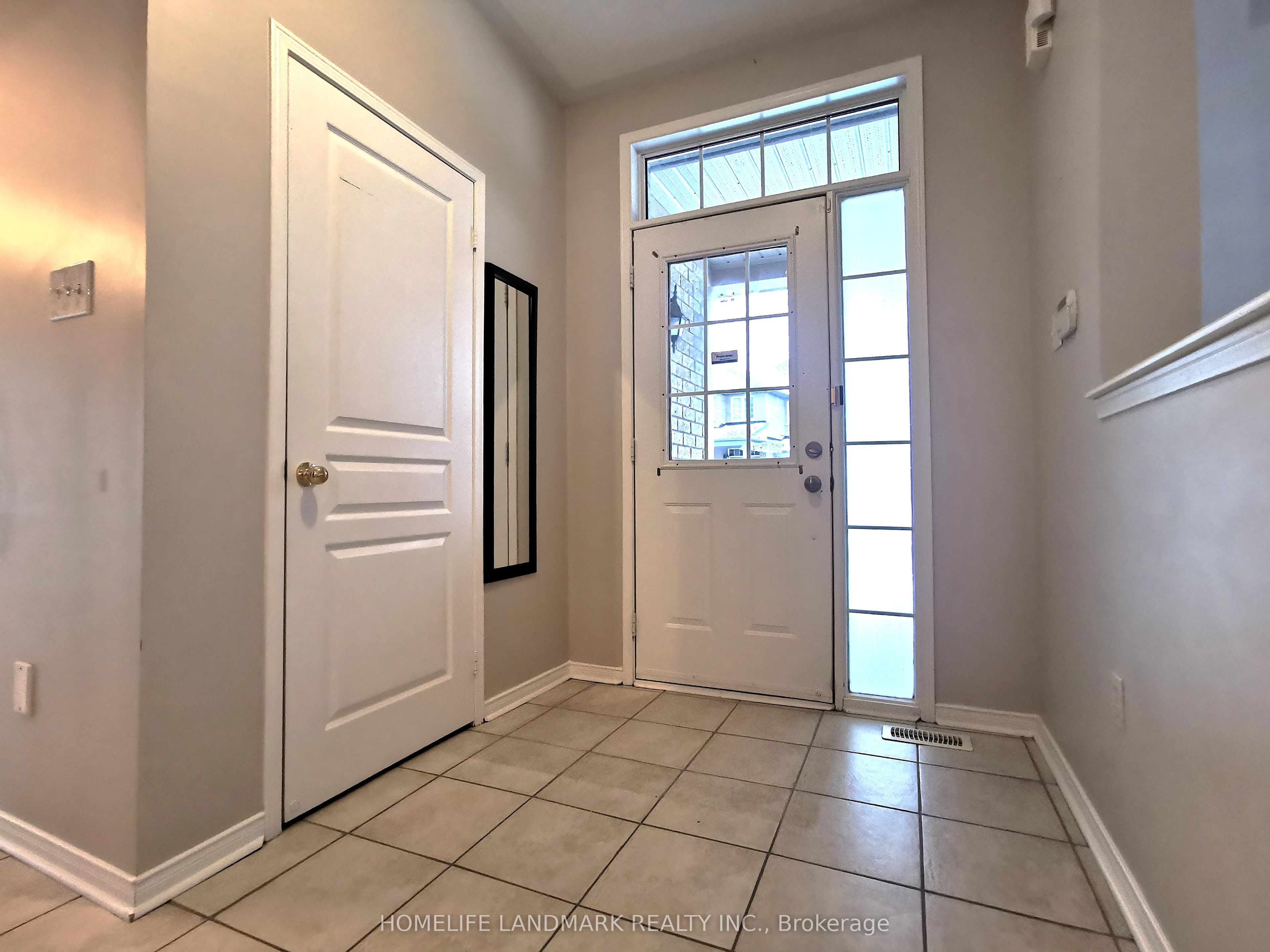 631 Fred Mclaren Boulevard, Markham 2