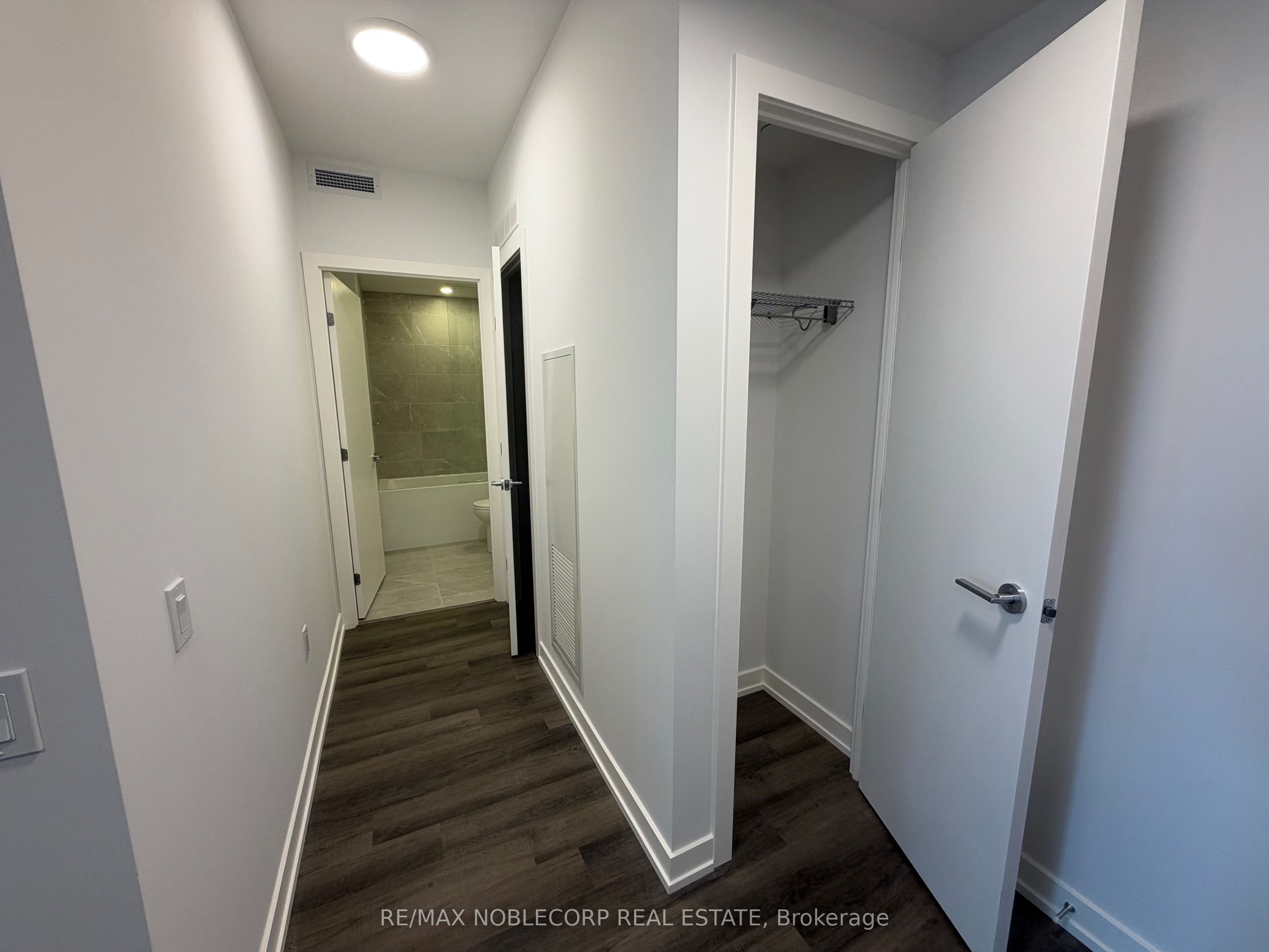 Unit 2112 - 5 Meadowdale Road, Vaughan 3