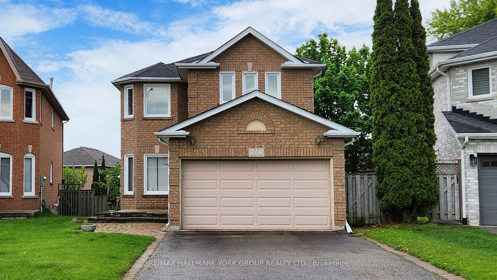 77 Buckhorn Ave, Richmond Hill, Ontario L4C0G4 Sold History HouseSigma