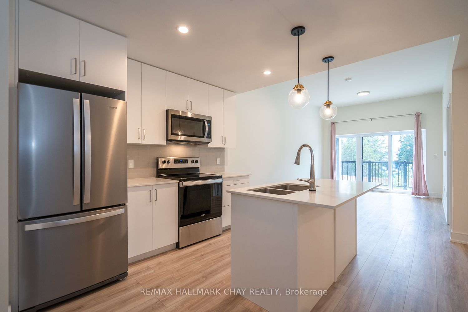 Unit 203 - 121 Mary Street, Clearview 3