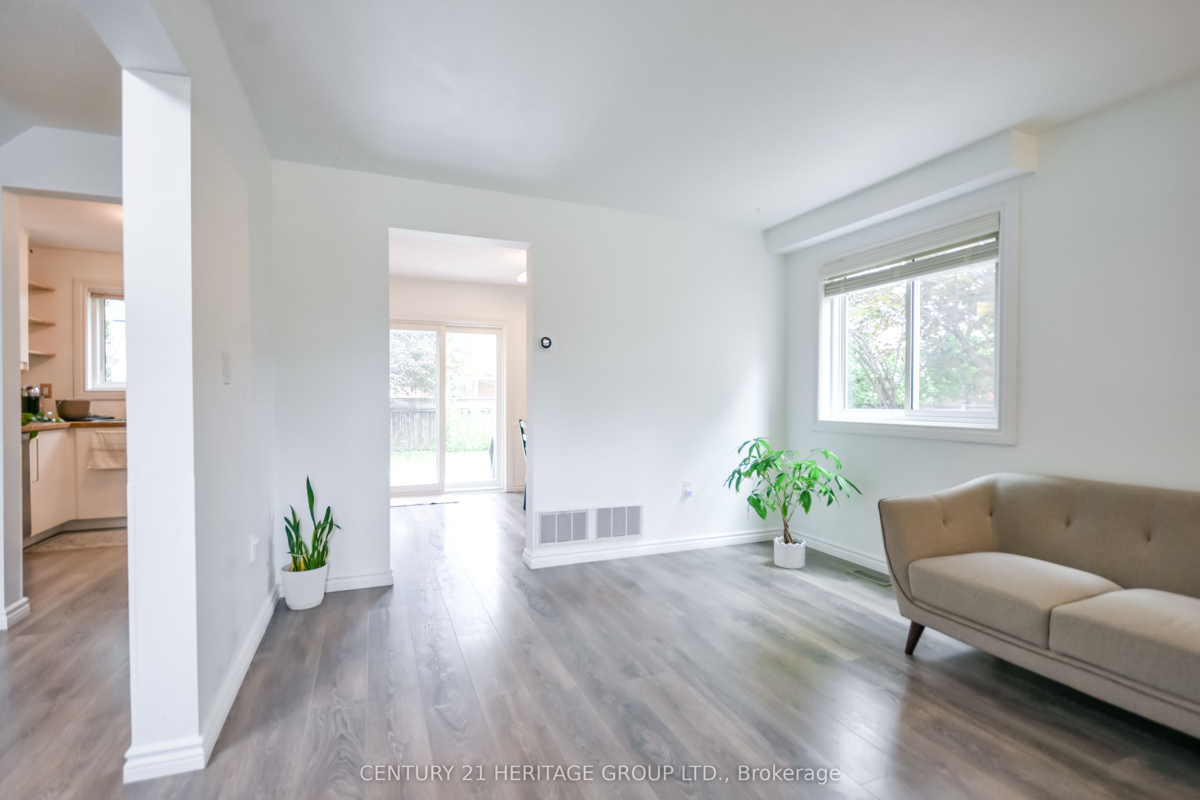 416 Sunnidale Road, Barrie 4