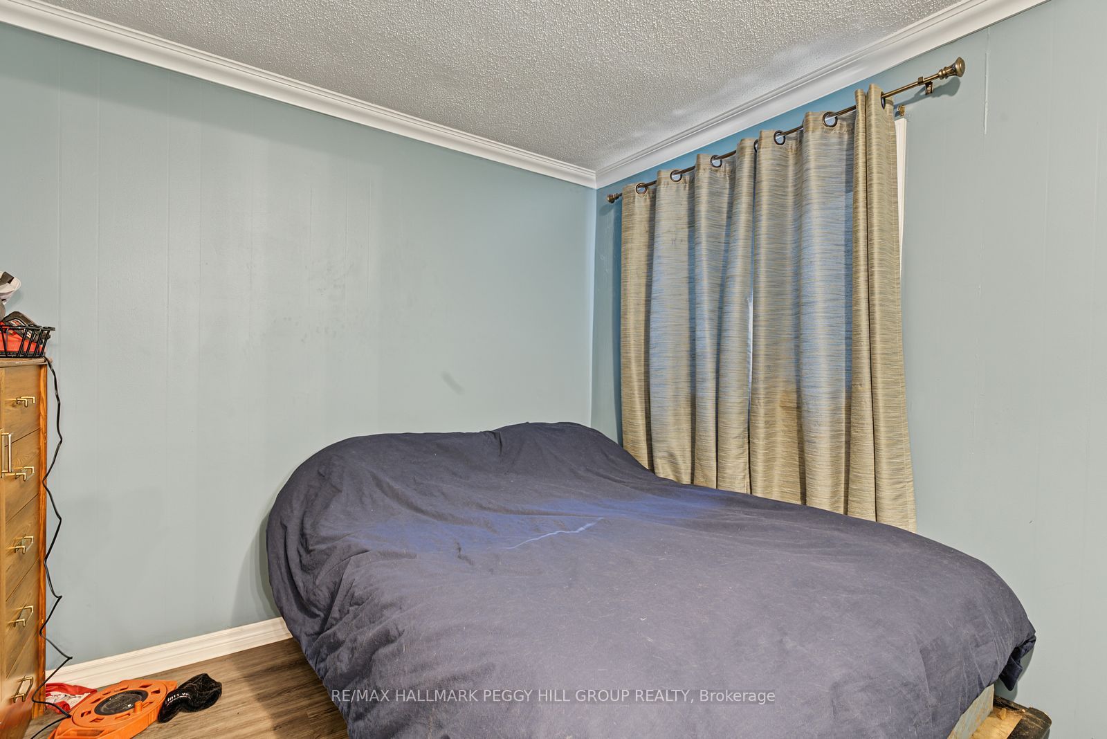 Unit Lower - 9 Baker Crescent, Barrie 5