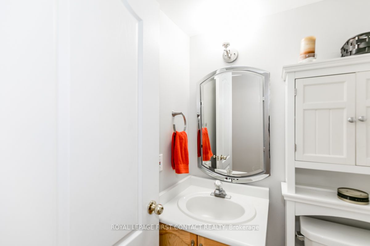 5 KELLY Place, Barrie 5