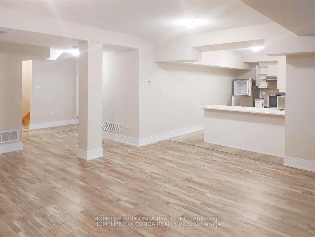 Unit Bsmt - 163 Franklin Trail, Barrie 5