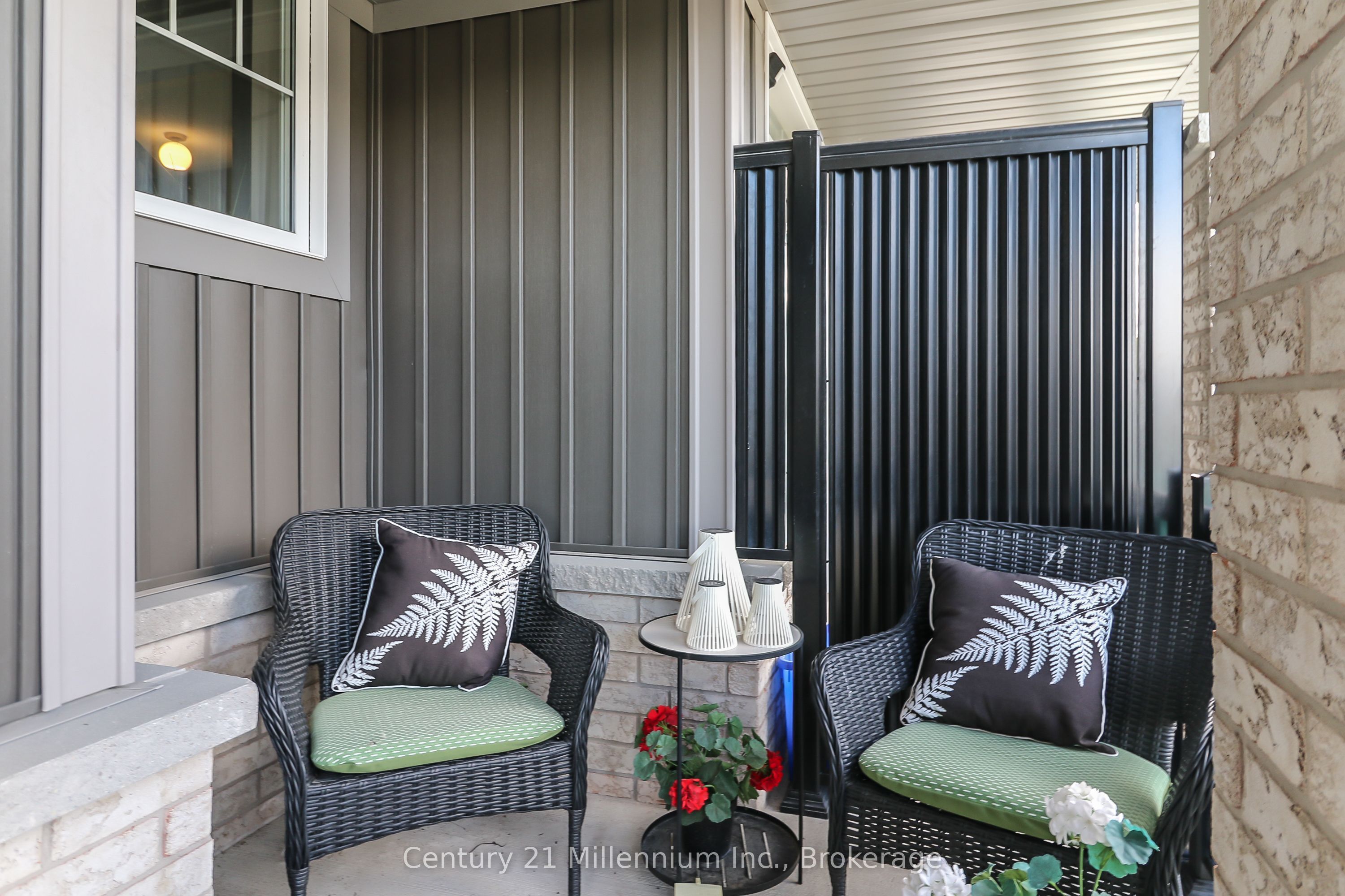 25 Kirby Avenue, Collingwood 3