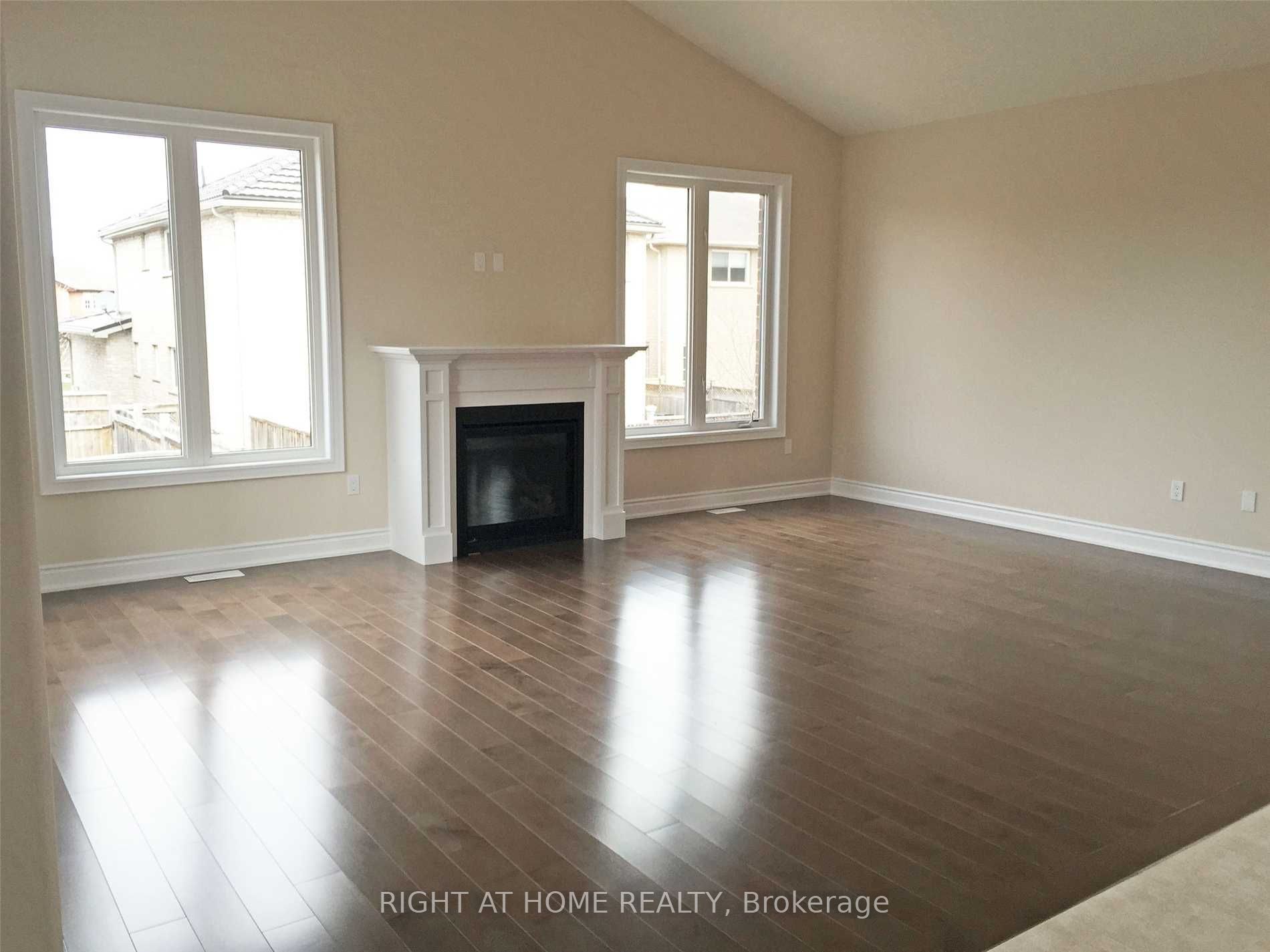 42 Booth Lane, Barrie 5
