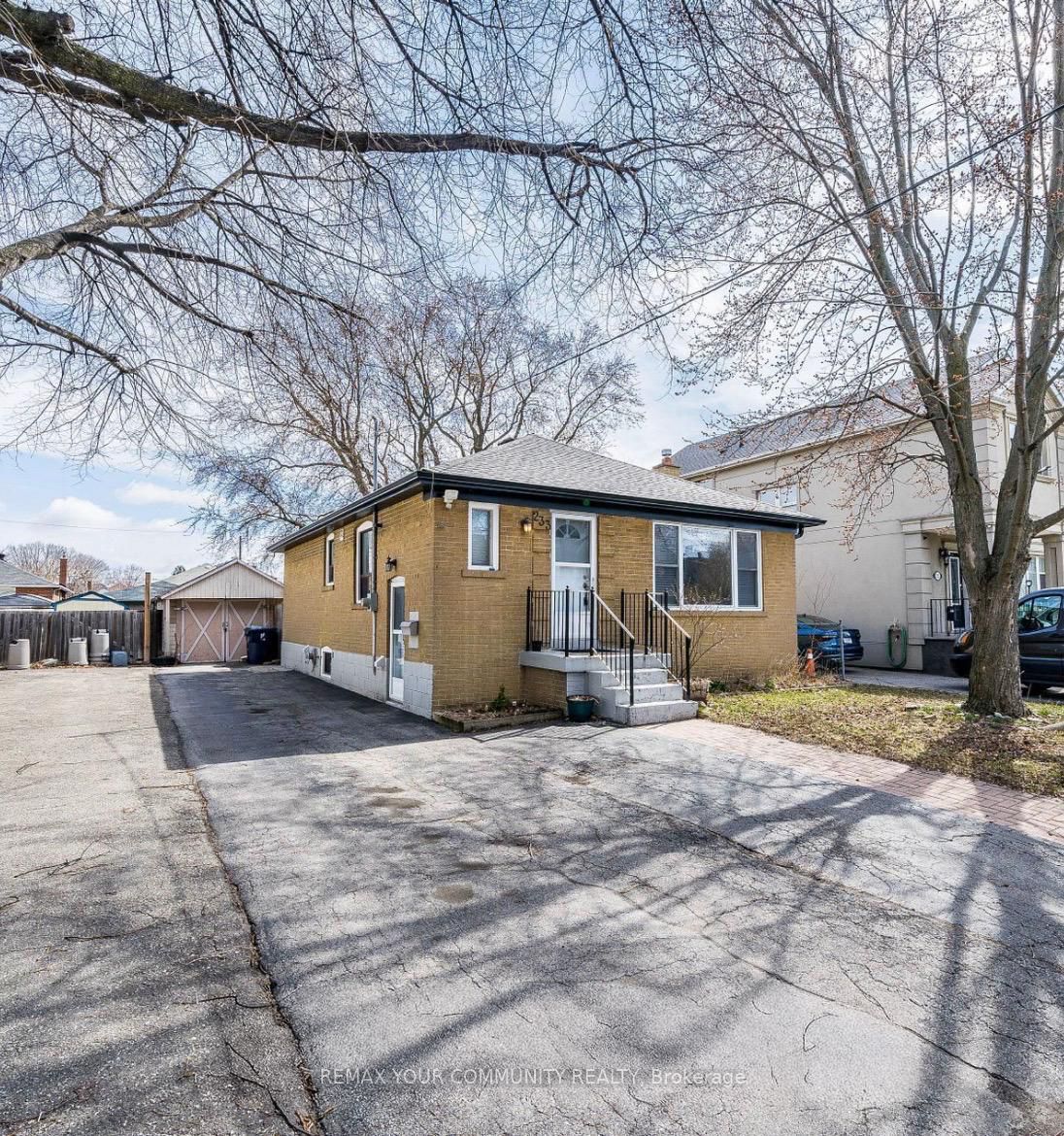 Unit Upper - 233 Beta Street, Etobicoke 2