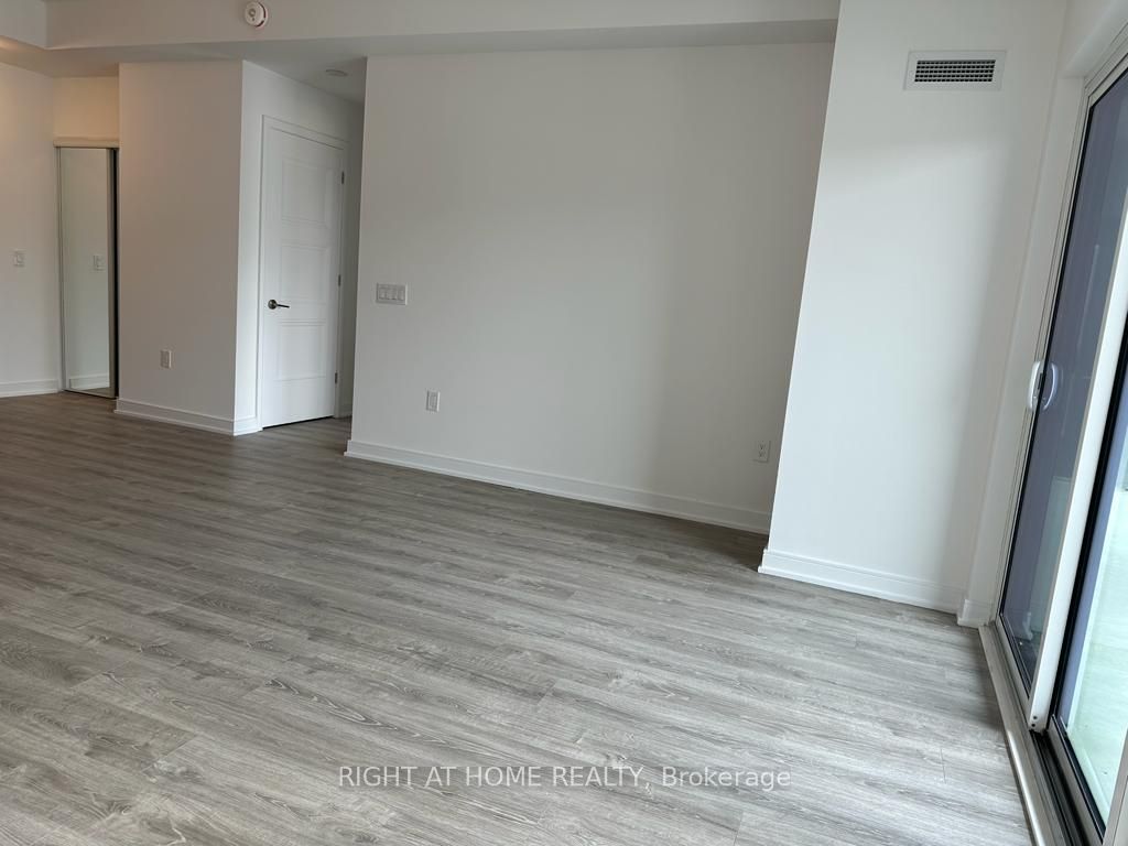 Unit 403 - 25 Neighbourhood Lane, Etobicoke 5